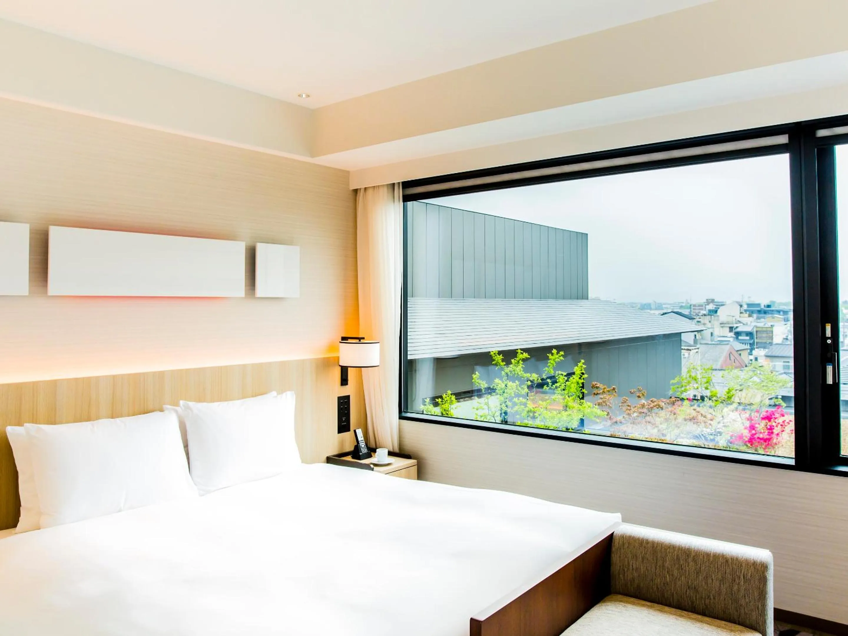 Photo of the whole room, Bed in Hyatt Place Kyoto
