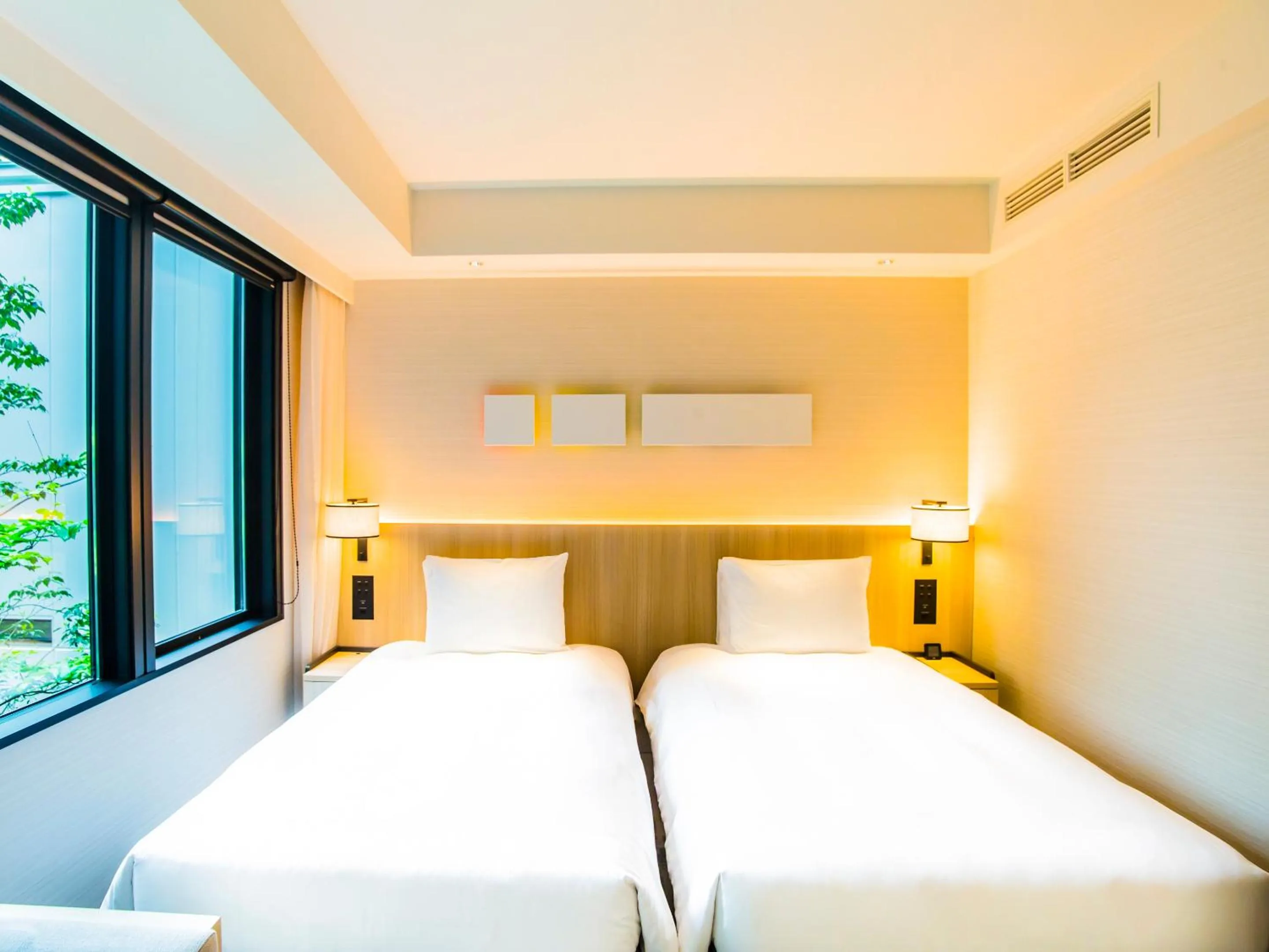 Photo of the whole room, Bed in Hyatt Place Kyoto