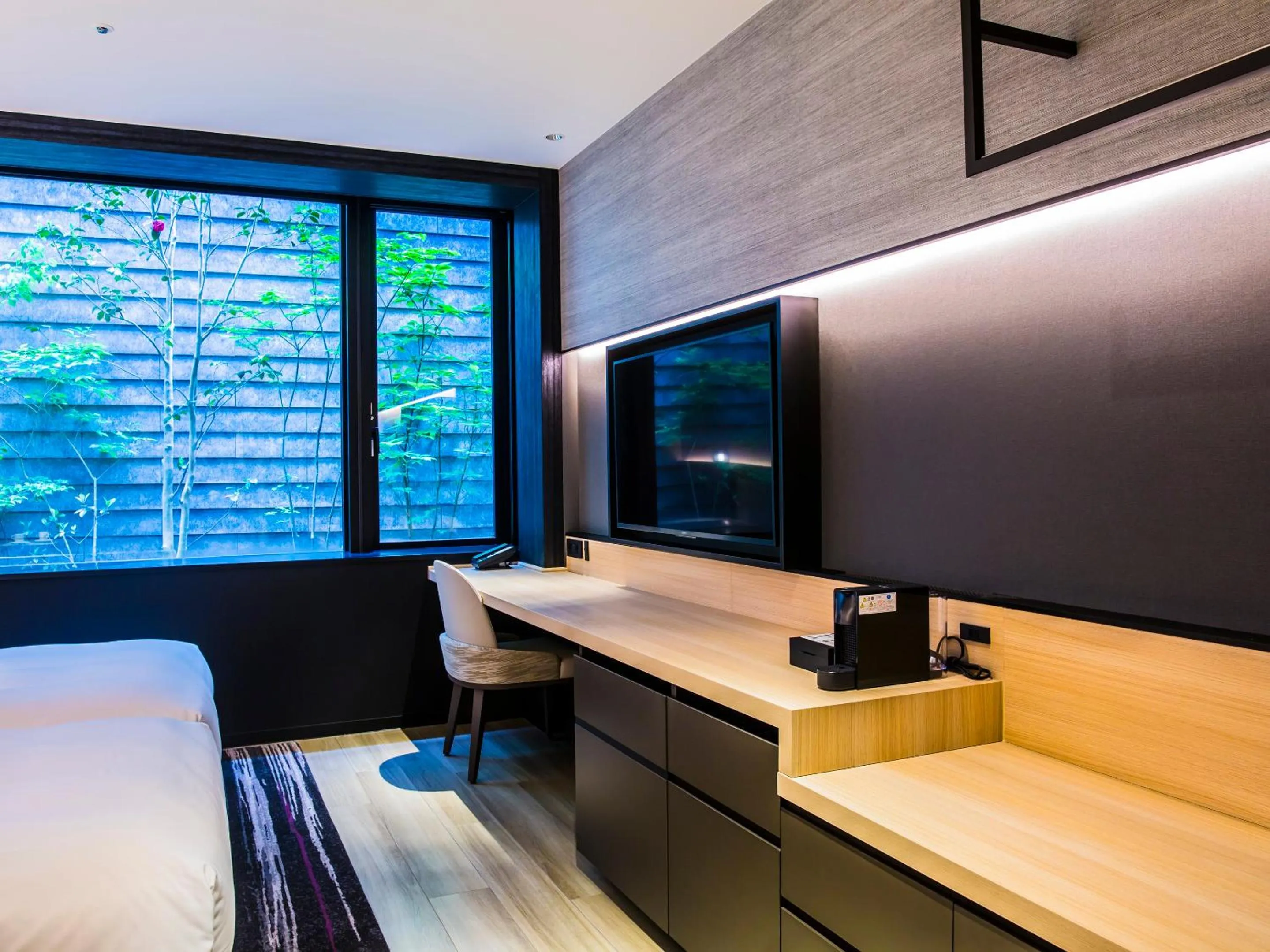 Photo of the whole room in Hyatt Place Kyoto