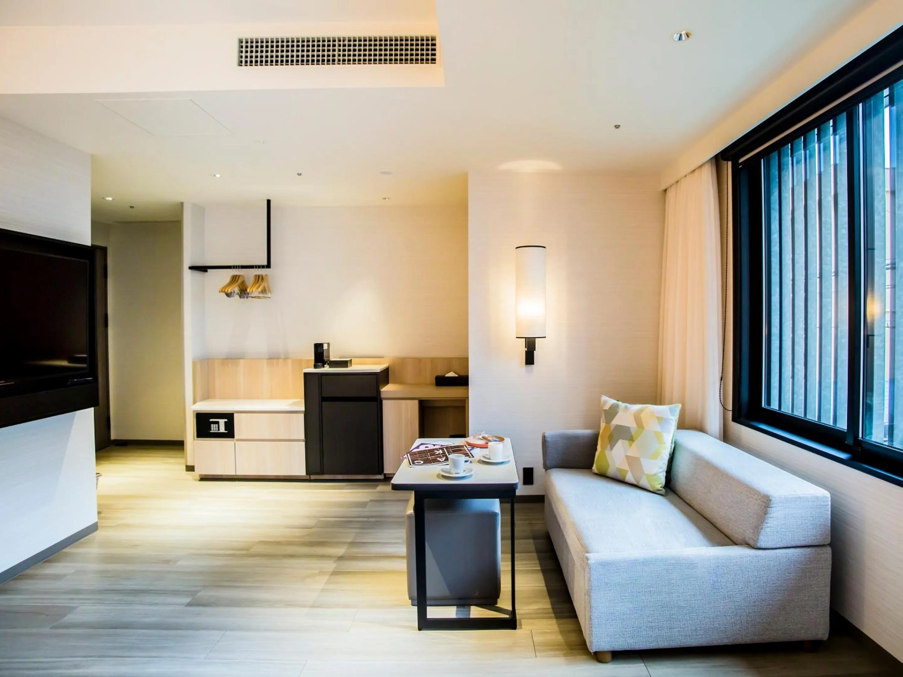 Photo of the whole room in Hyatt Place Kyoto