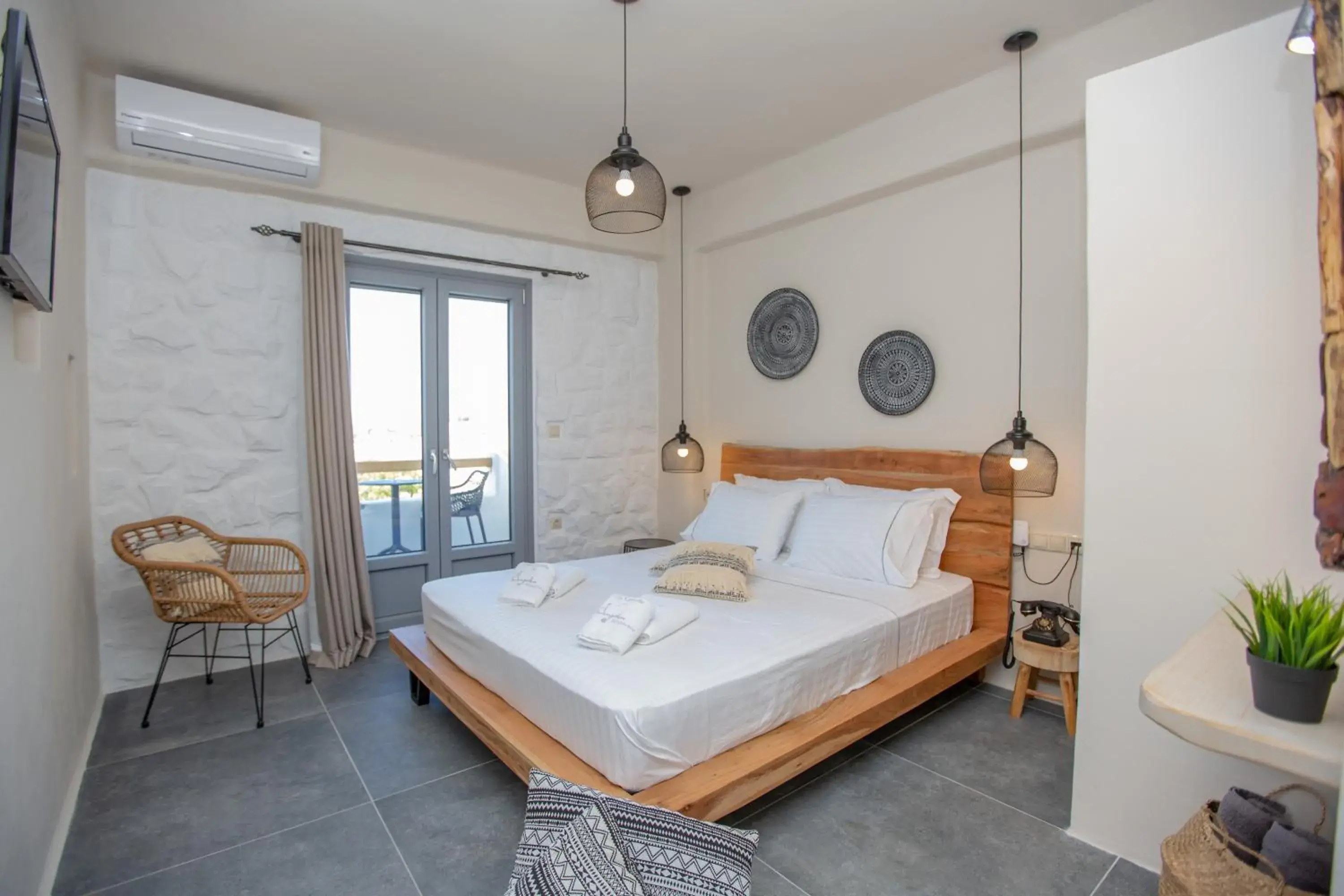 Deluxe Double Room with Balcony in Ampelos Residence Naxos Deluxe Double Room with Balcony in Ampelos Residence Naxos