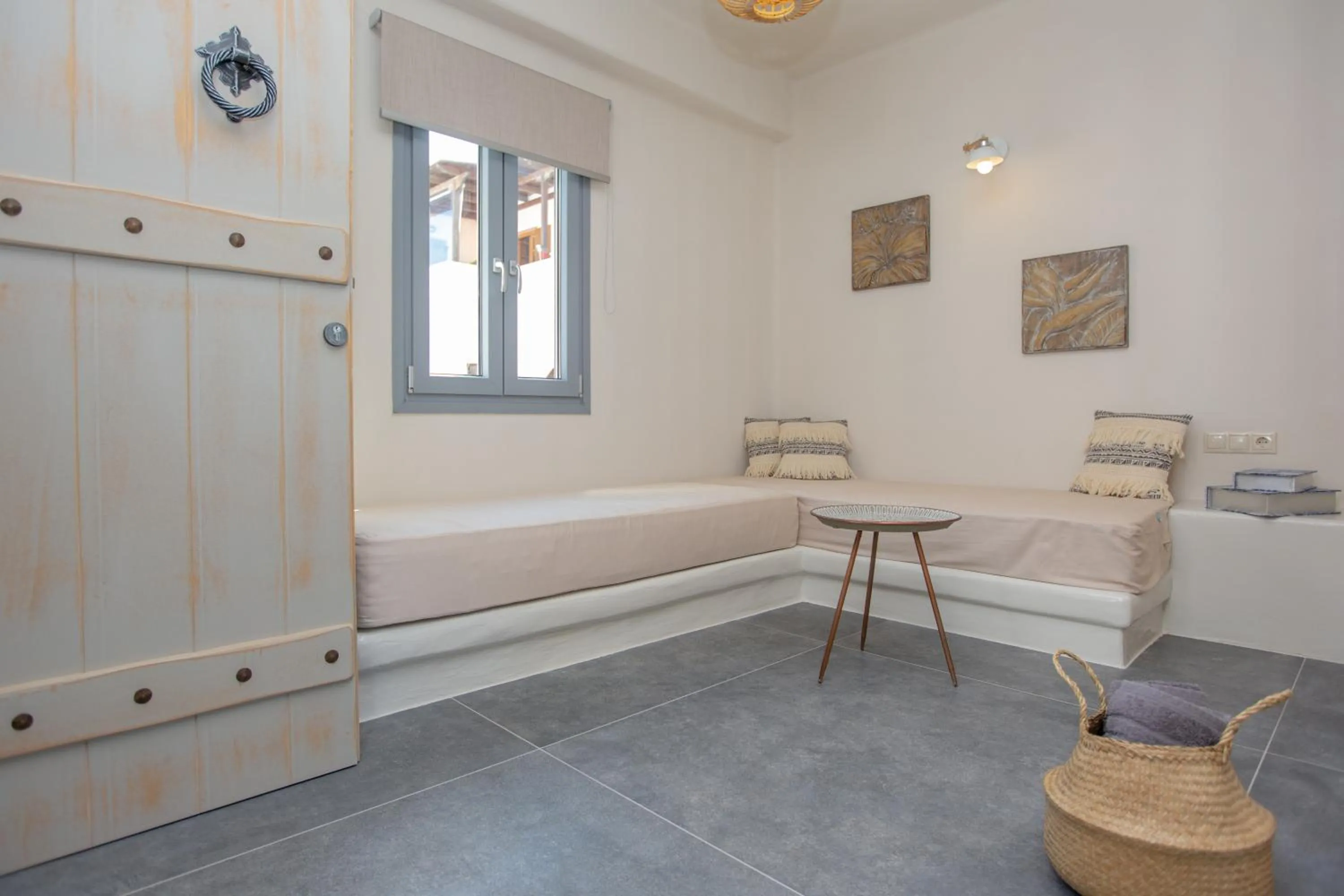 Photo of the whole room, Bed in Ampelos Residence Naxos