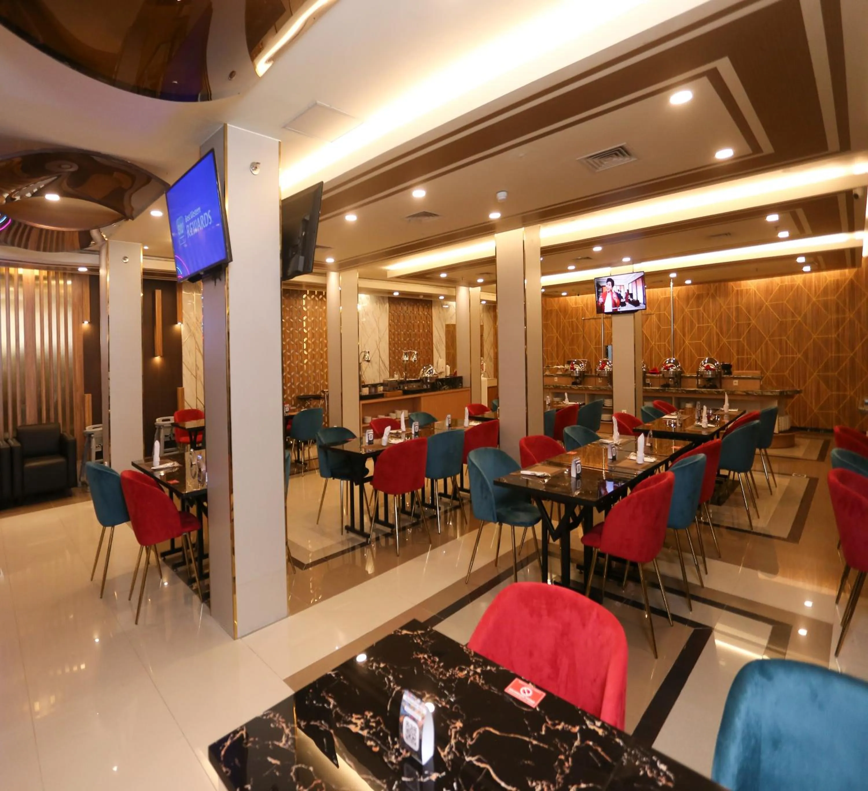 Restaurant/places to eat in Best Western Batang Garing
