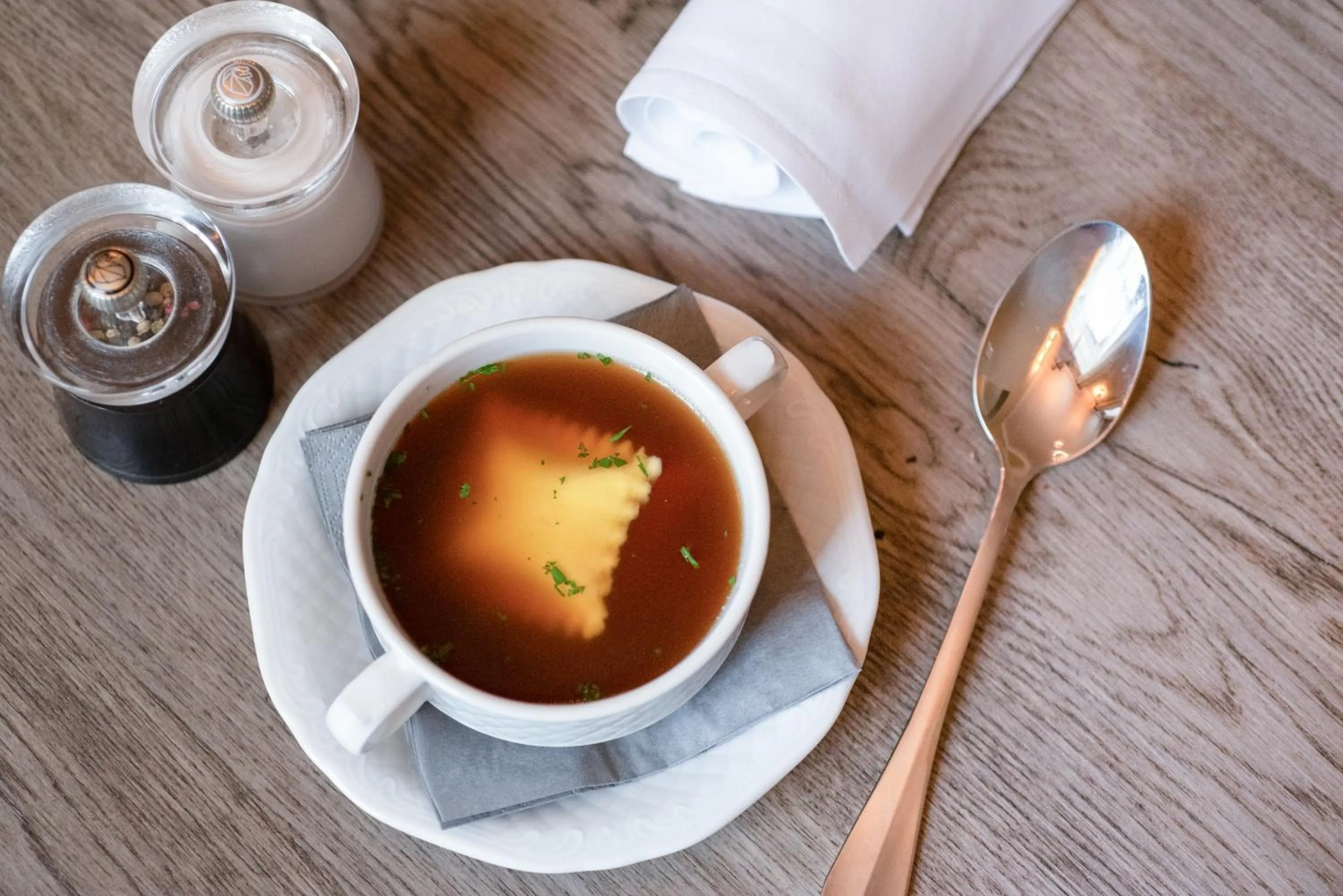 Restaurant/places to eat in Hotel Schloss Rattey