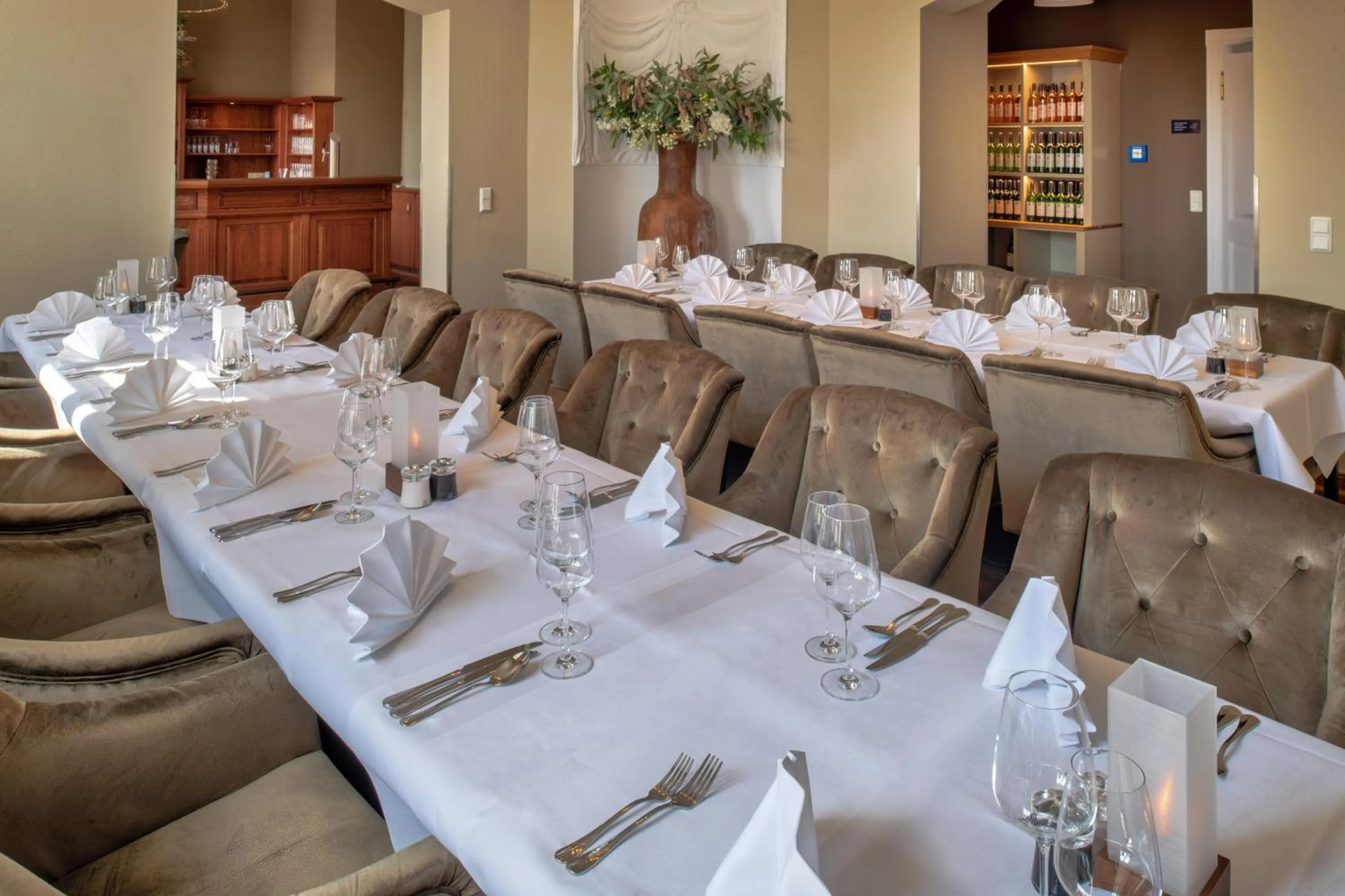 Restaurant/places to eat in Hotel Schloss Rattey