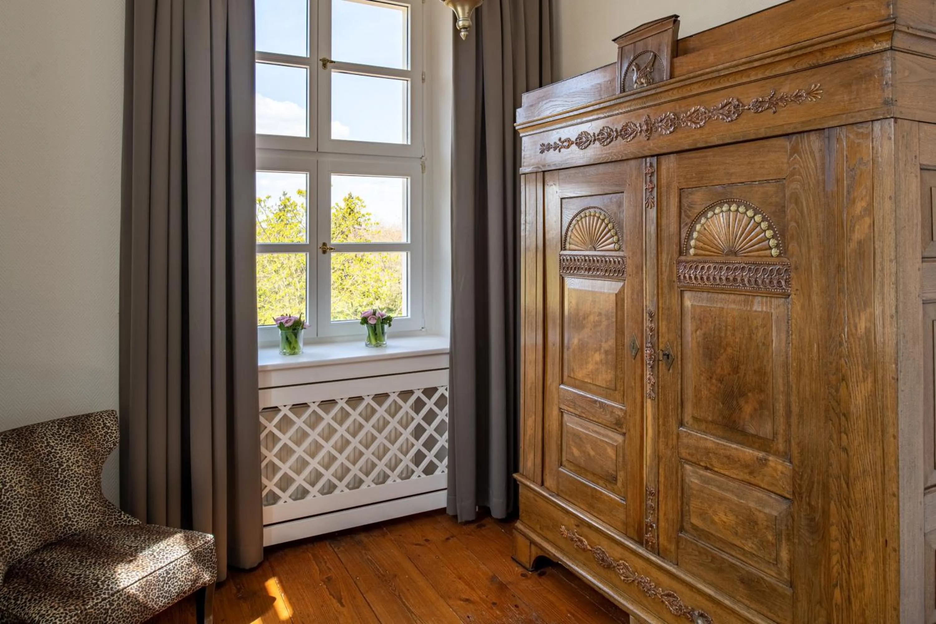 Photo of the whole room in Hotel Schloss Rattey