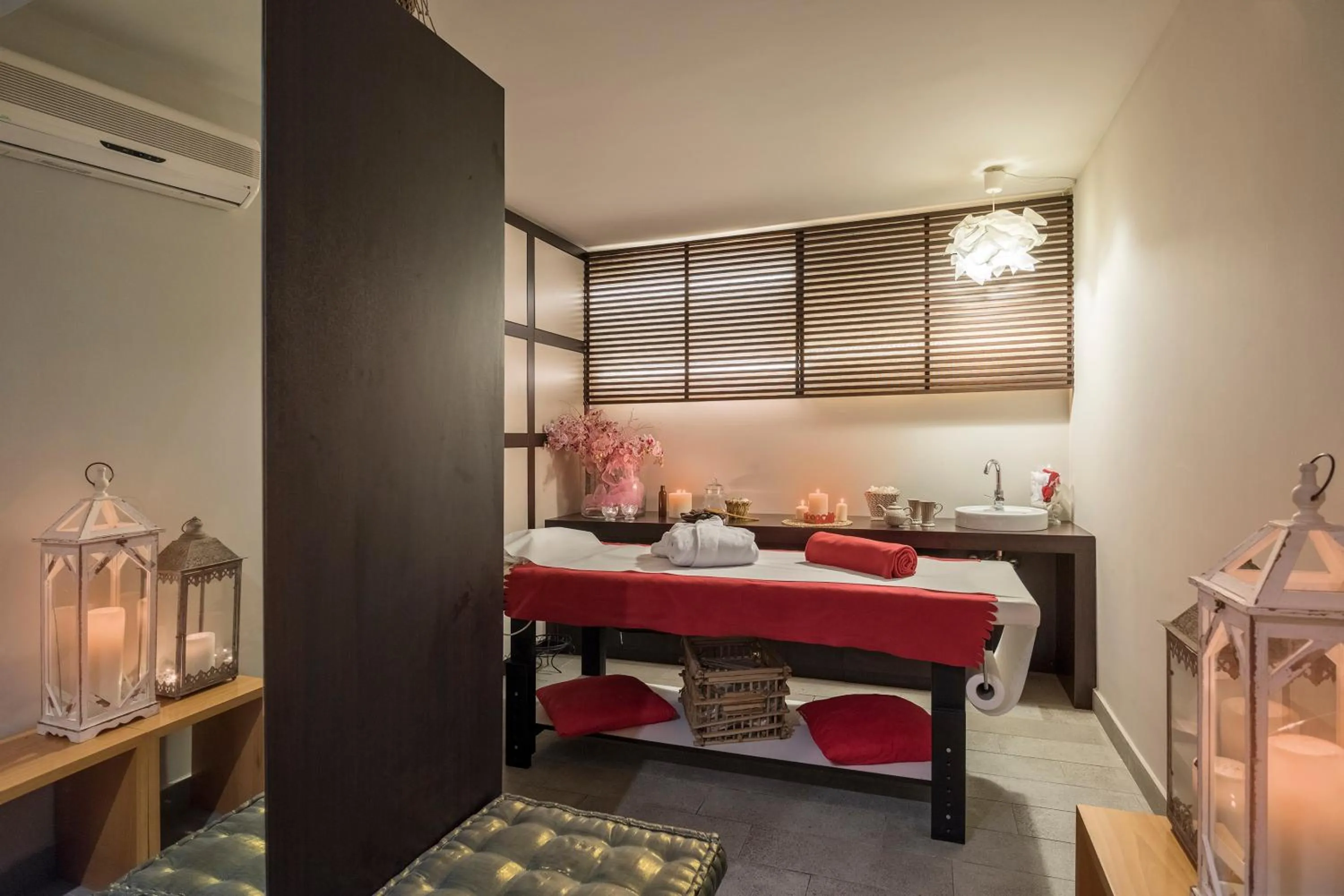 Spa and wellness centre/facilities, Bed in Hotel Fedora Riccione - FRONTE MARE