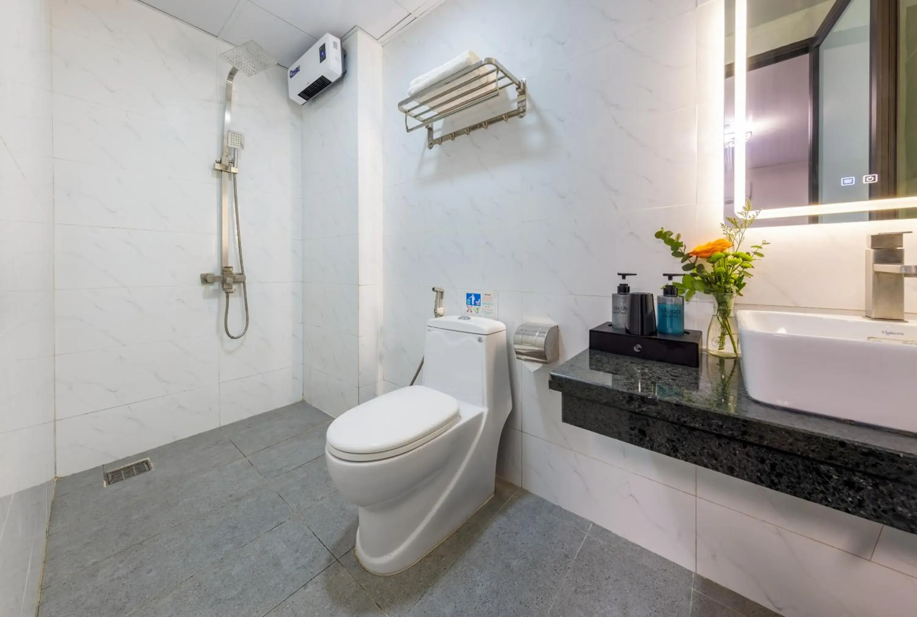 Superior Double Room in Bao Phuc Hotel Superior Double Room in Bao Phuc Hotel