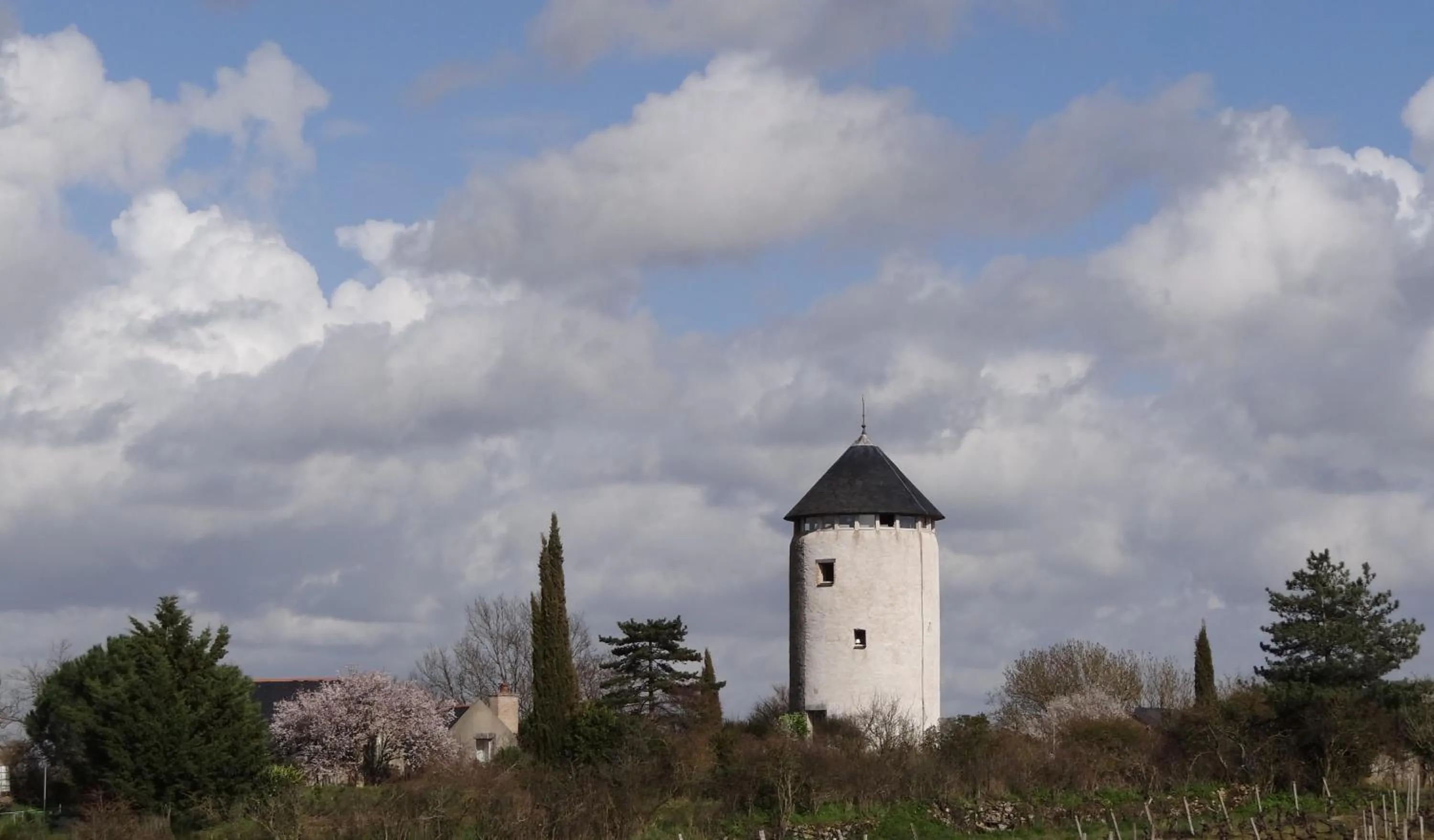 Area and facilities in La Tour du Moulin Géant