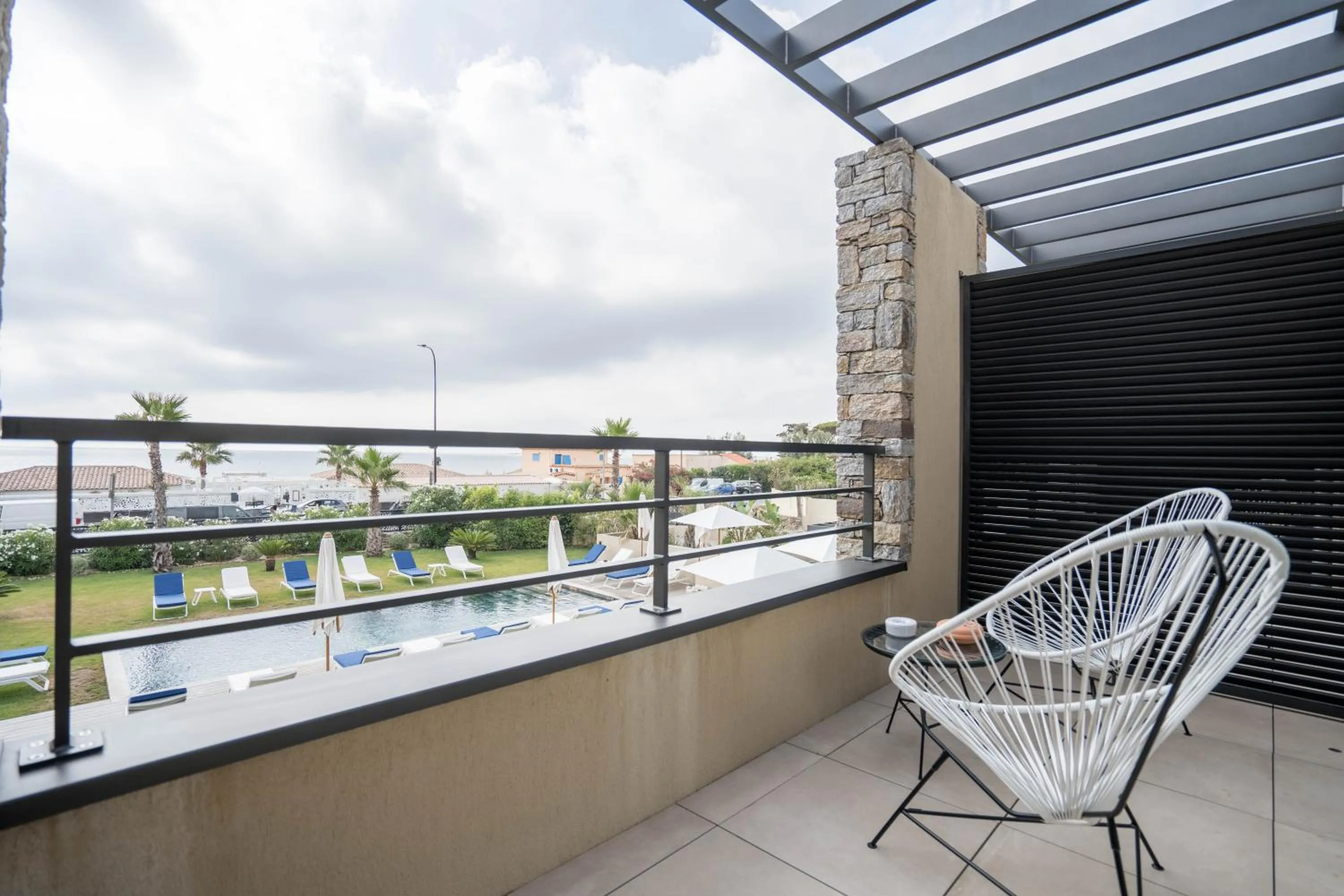 Balcony/Terrace in EDEN HÔTEL