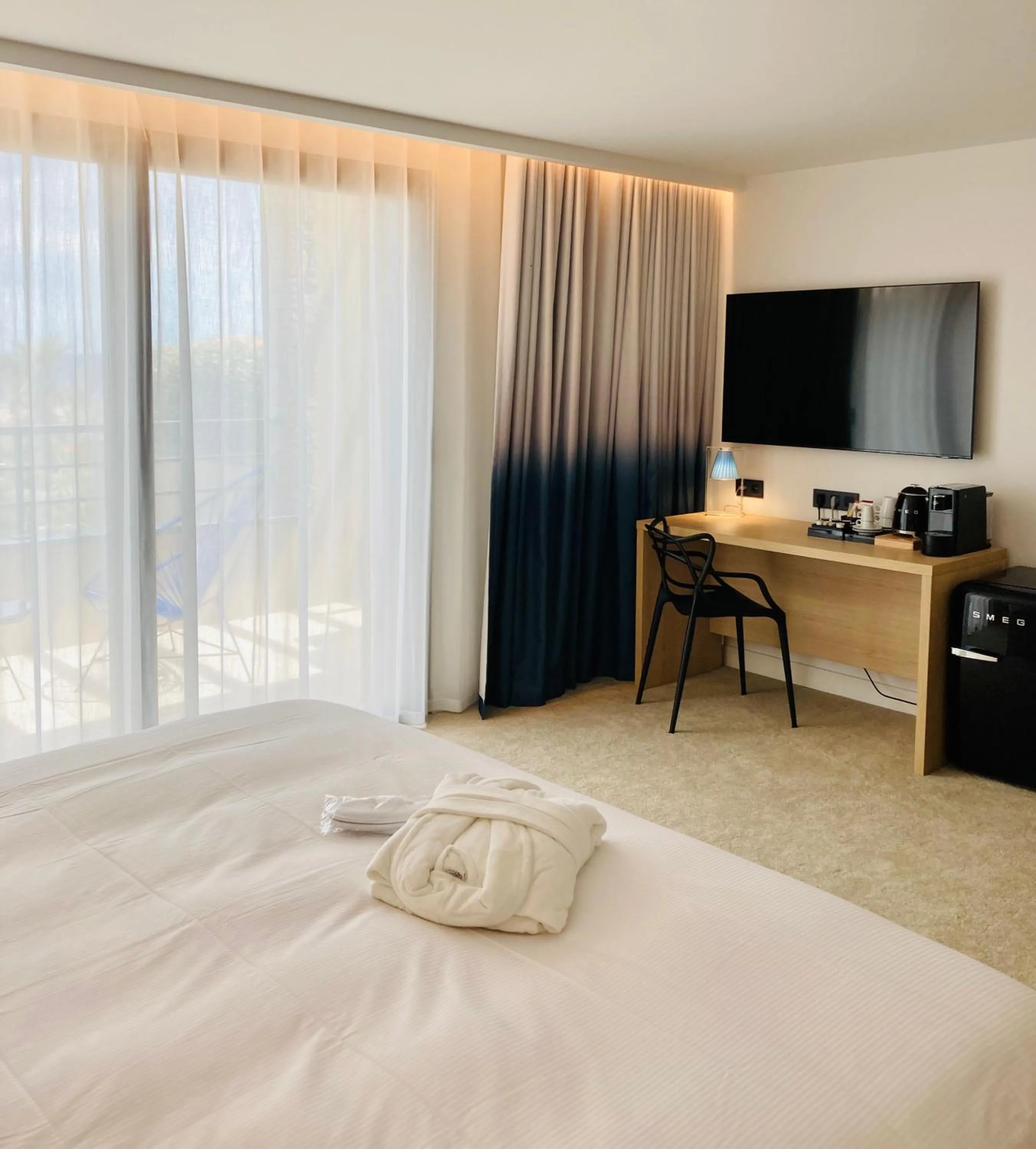 TV and multimedia in EDEN HÔTEL