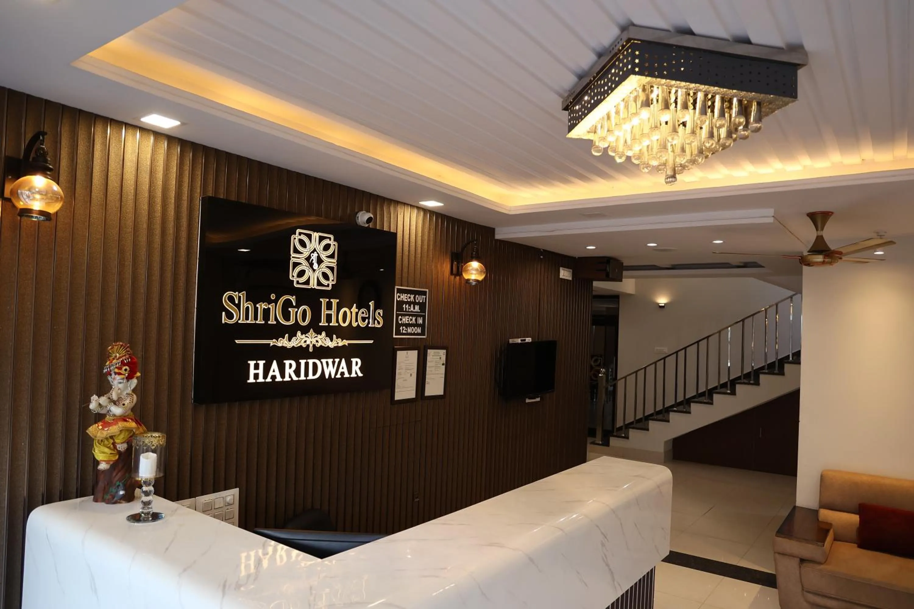 Facade/entrance in ShriGo Hotel Haridwar