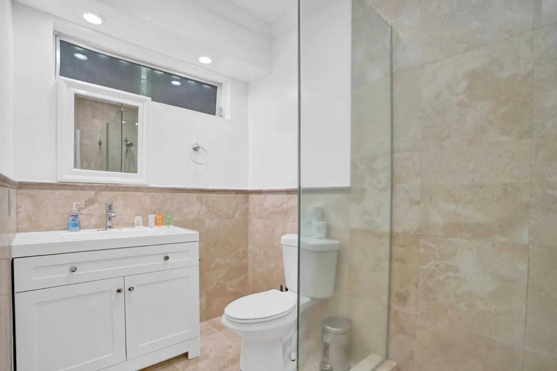 Bathroom in Bay Harbor Suites