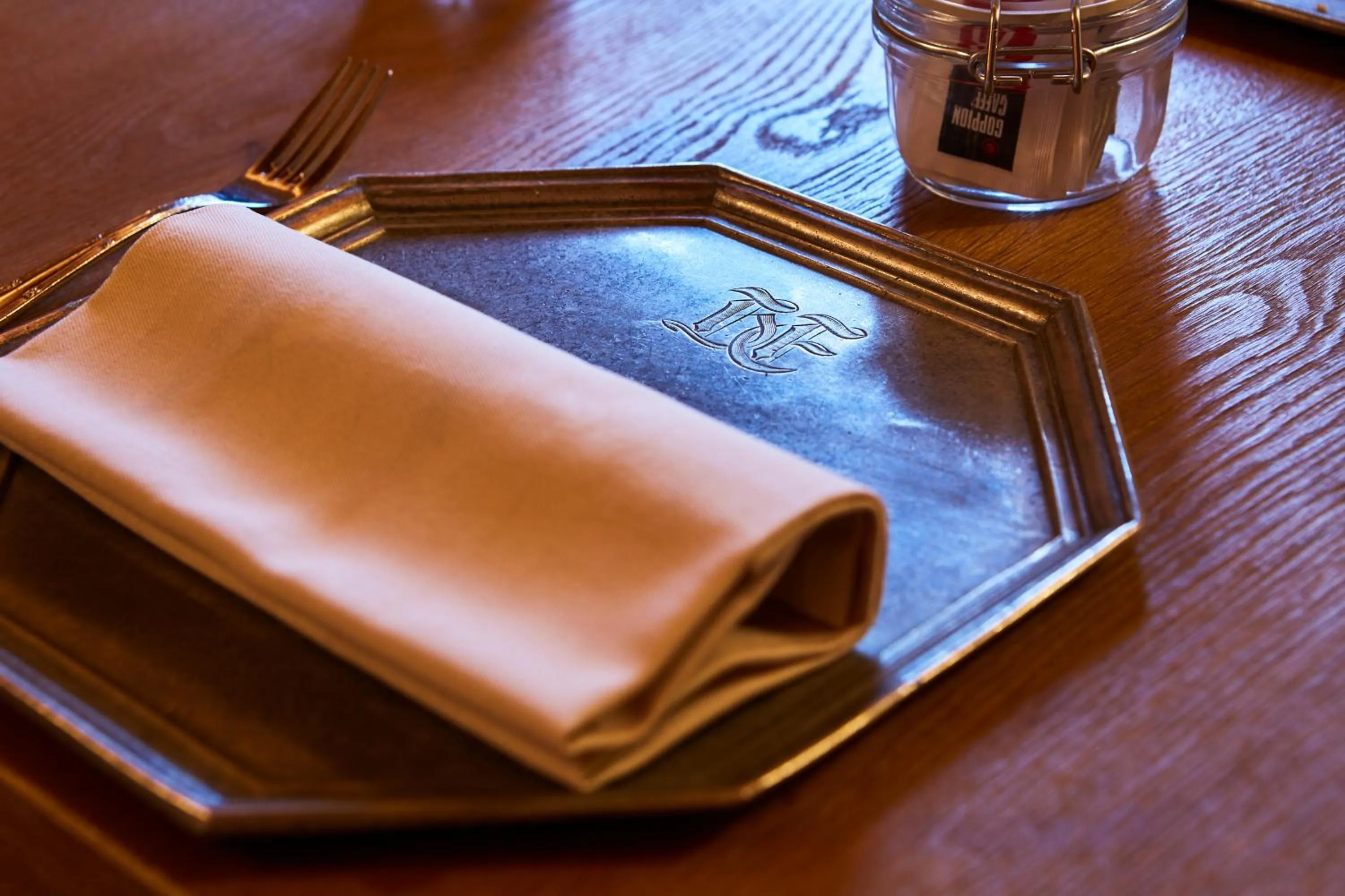 Restaurant/places to eat in Hotel Europa