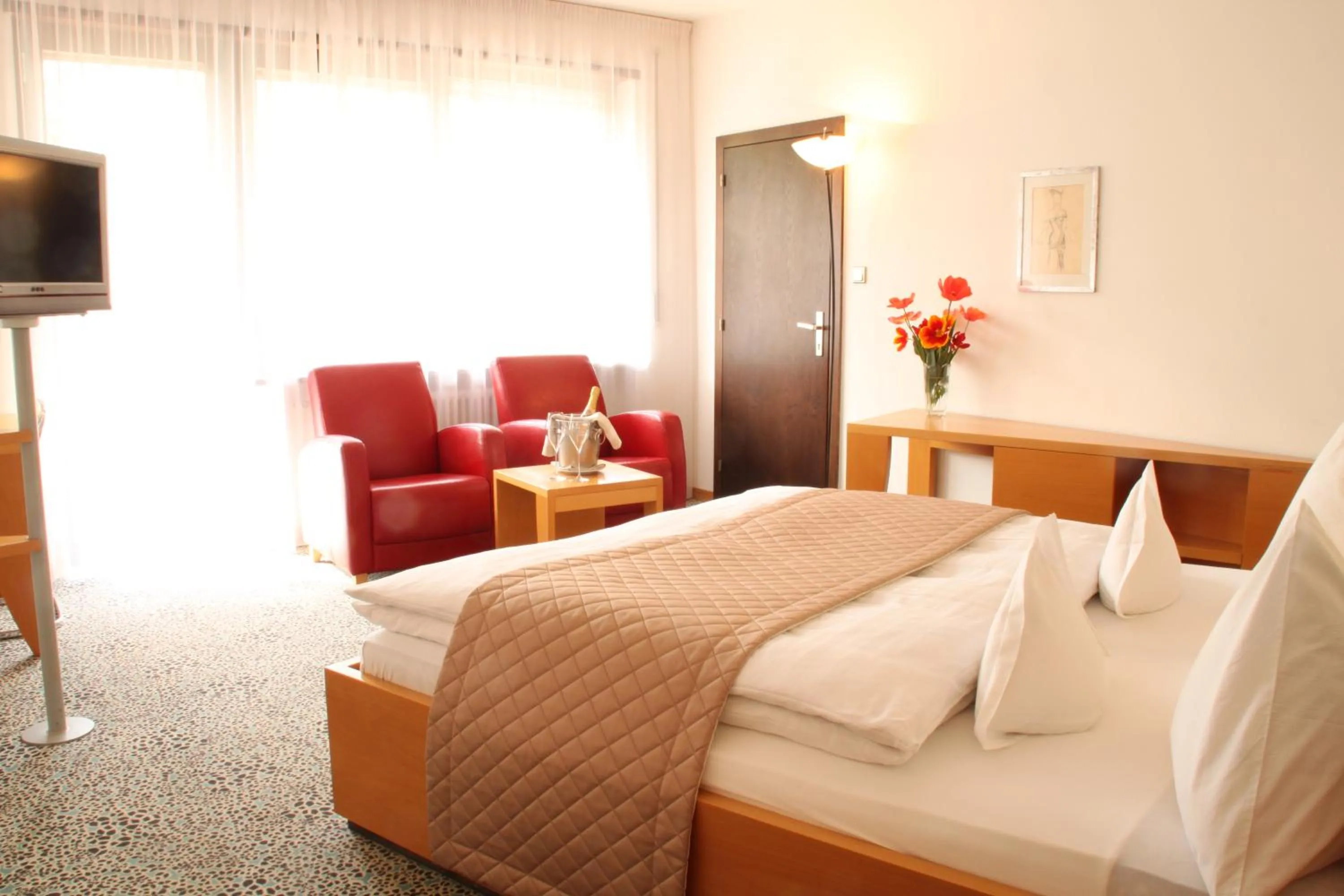 Photo of the whole room, Bed in Parkhotel Marlena - Adults Only