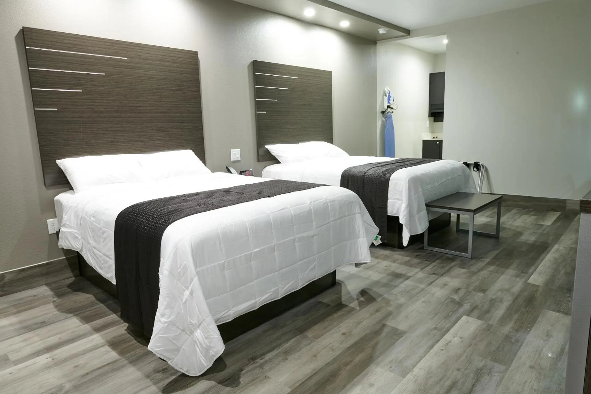 Bedroom in Crystal Inn