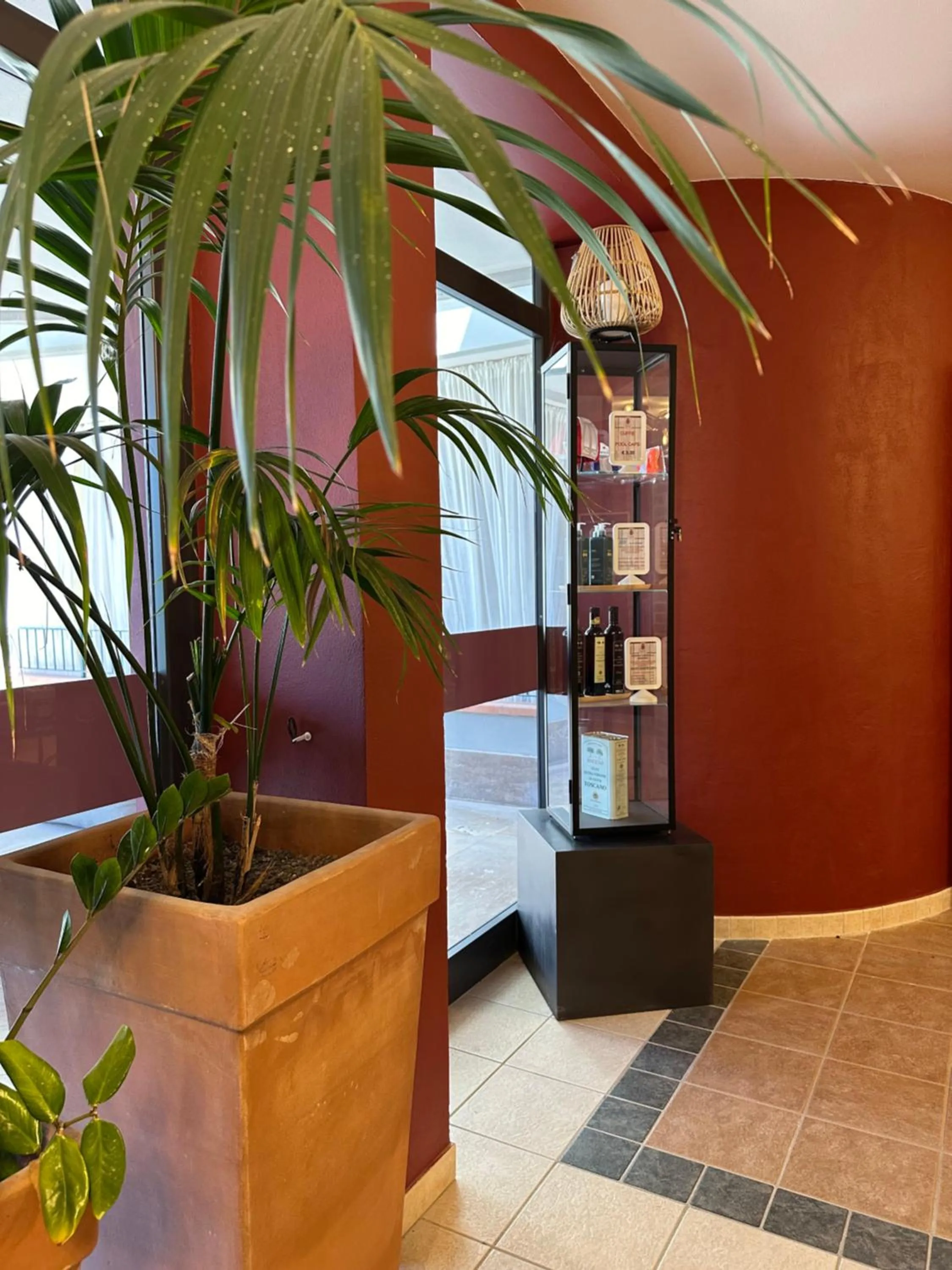 Lobby or reception in Le Residenze di Santa Costanza - Le Dimore