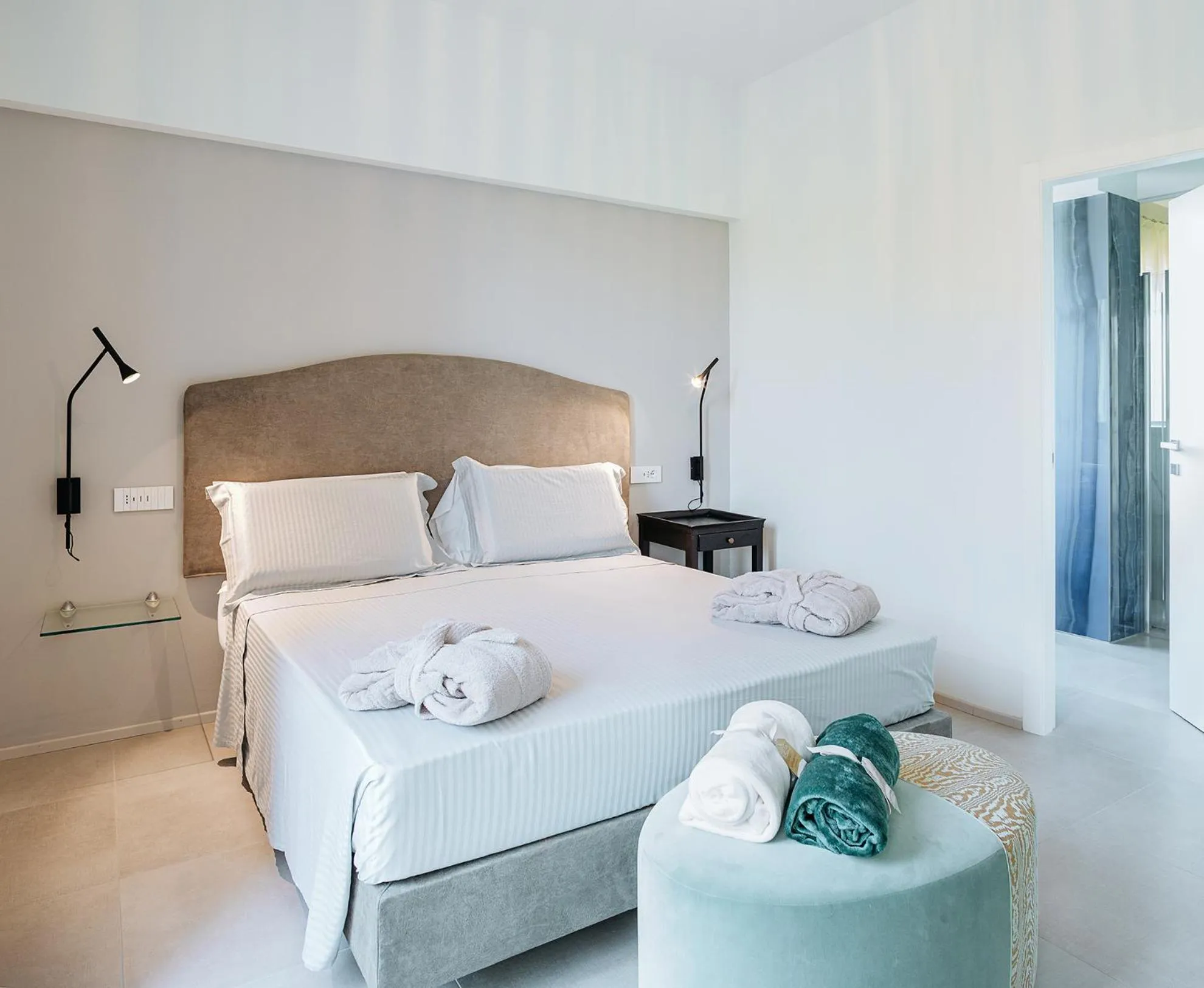 Bed in Hotel Corallo