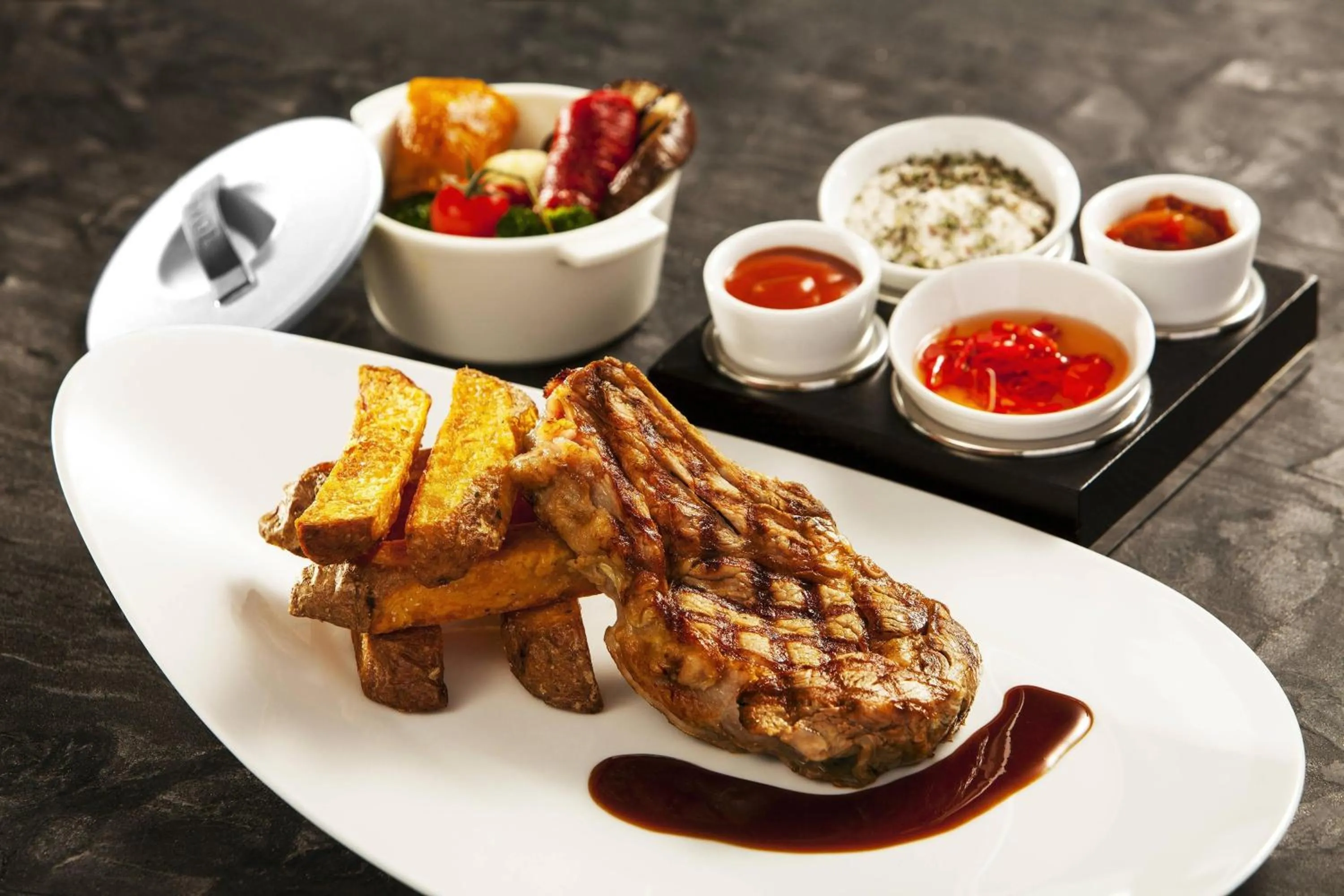 Restaurant/places to eat in Sheraton Zürich Hotel