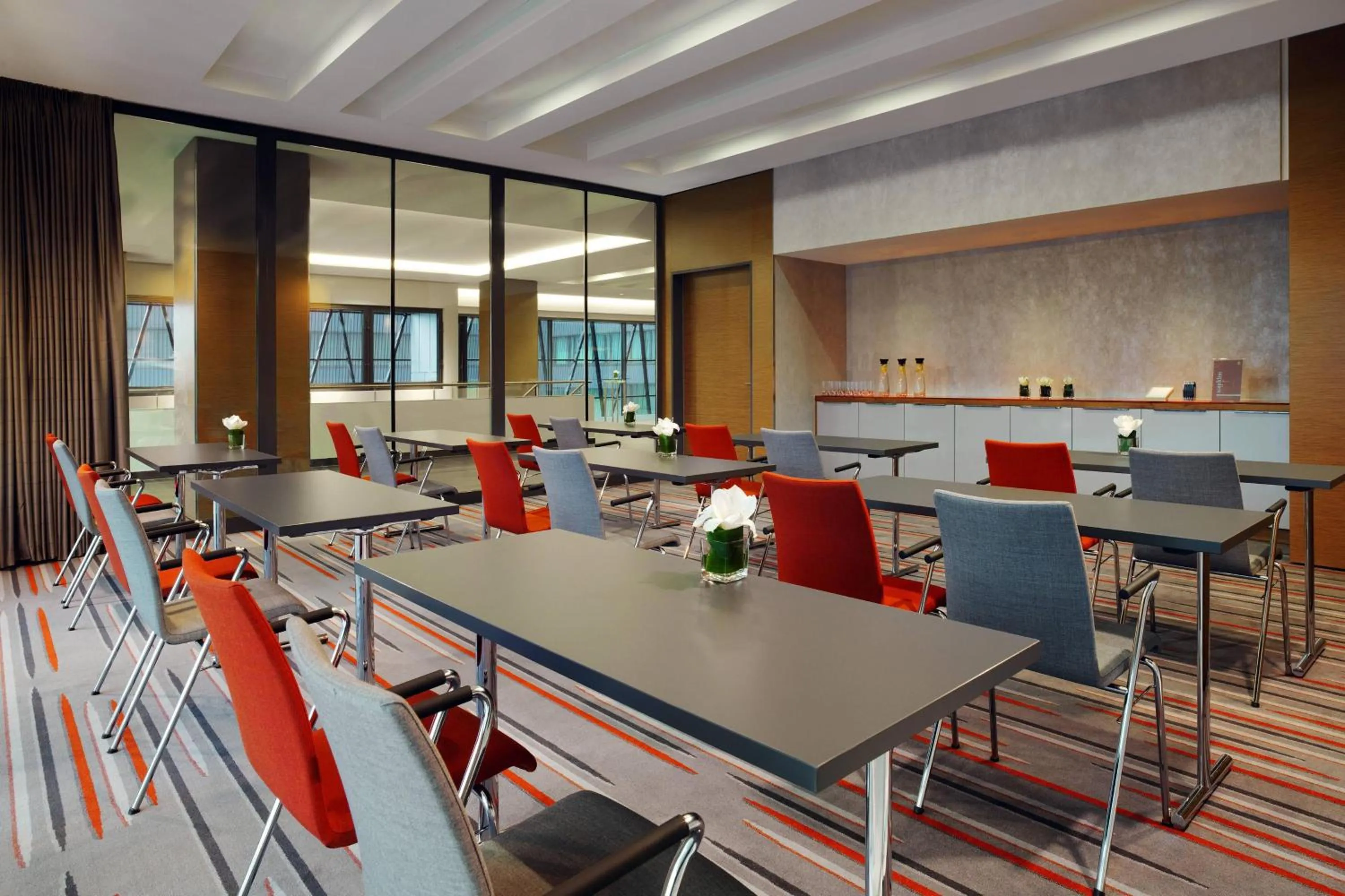 Meeting/conference room in Sheraton Zürich Hotel