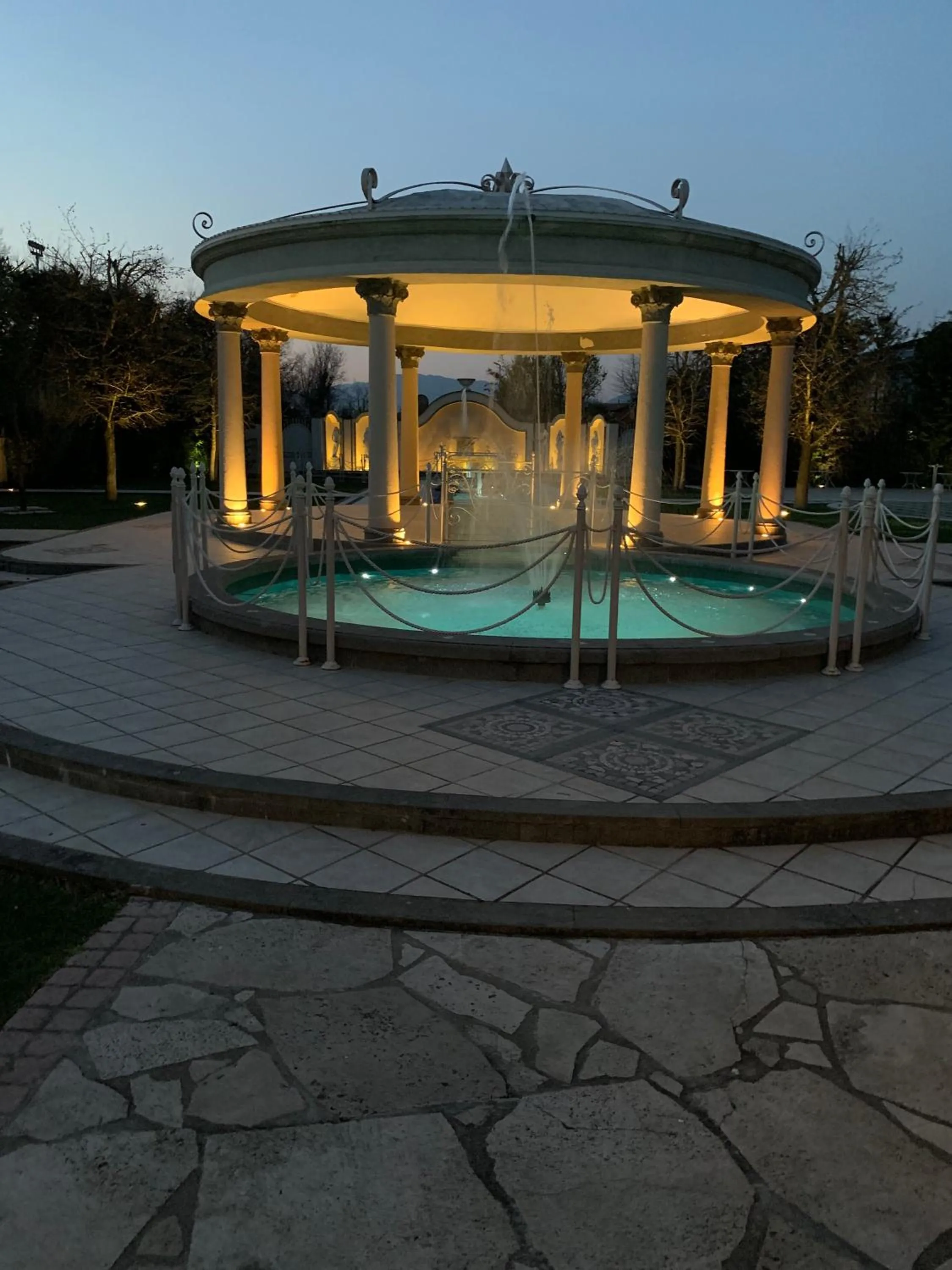 Patio in Hotel Ristorante Borgo Antico