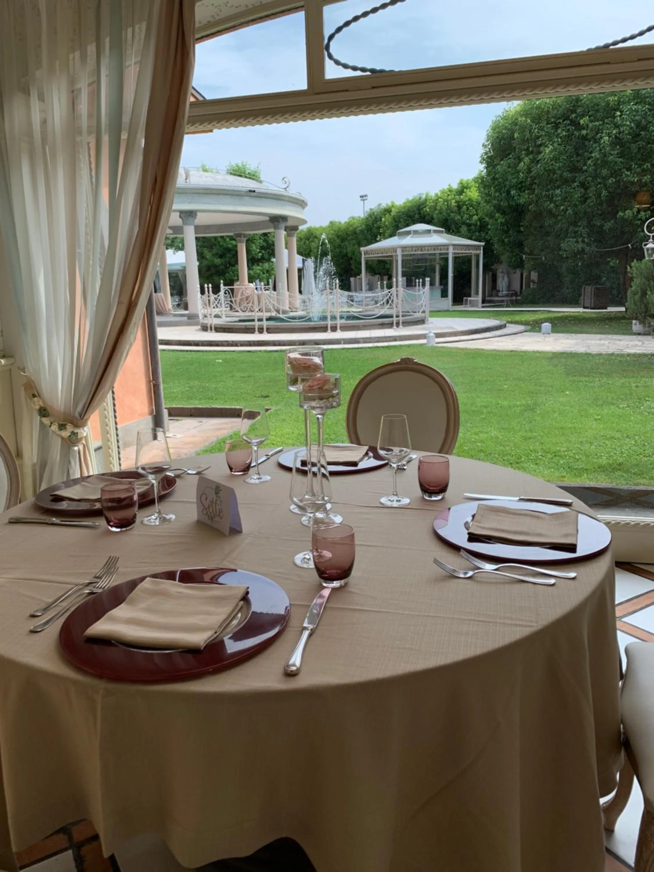 Restaurant/places to eat in Hotel Ristorante Borgo Antico