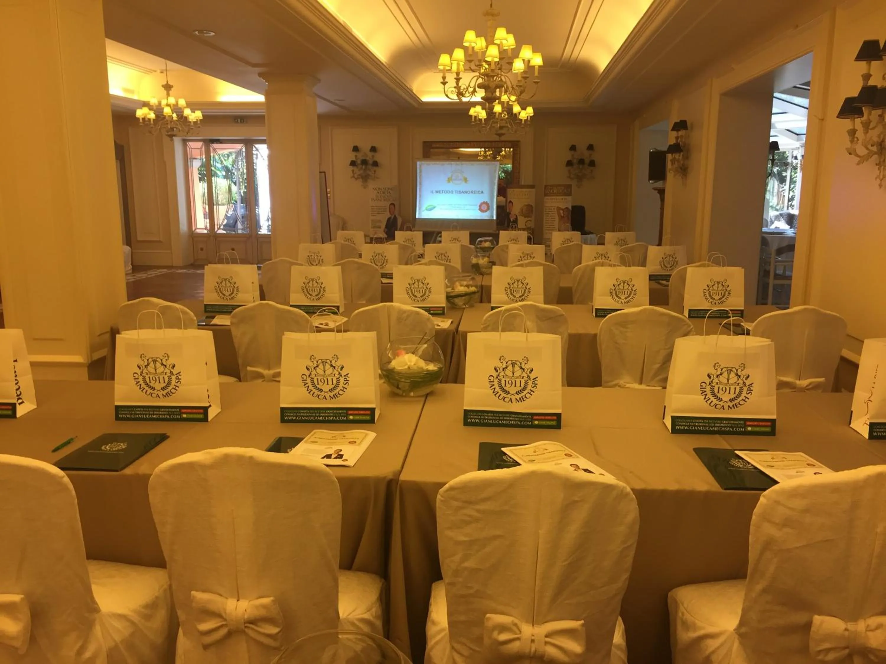 Meeting/conference room in Hotel Ristorante Borgo Antico