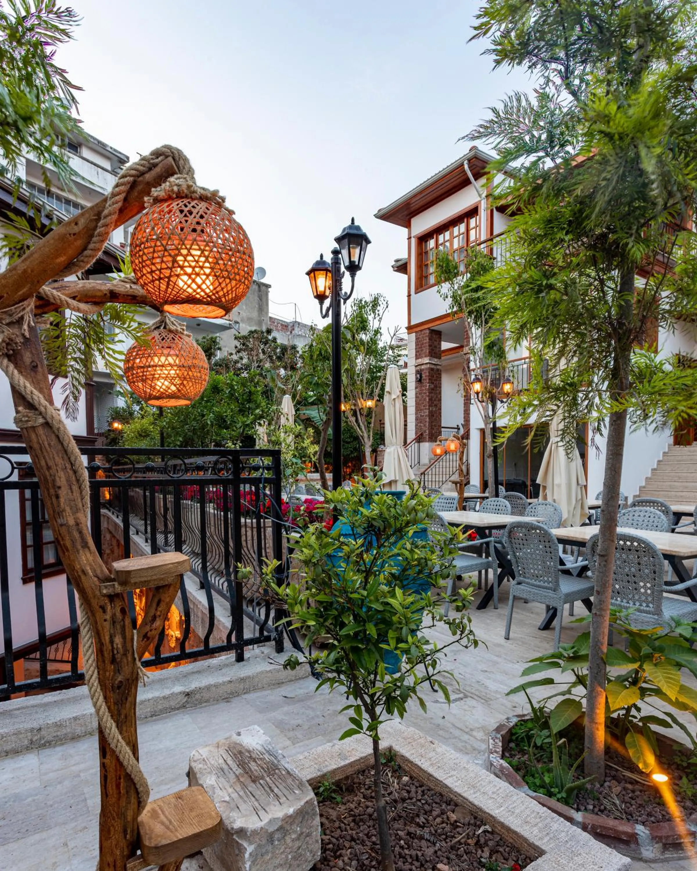 Property building in WOO Town Suites