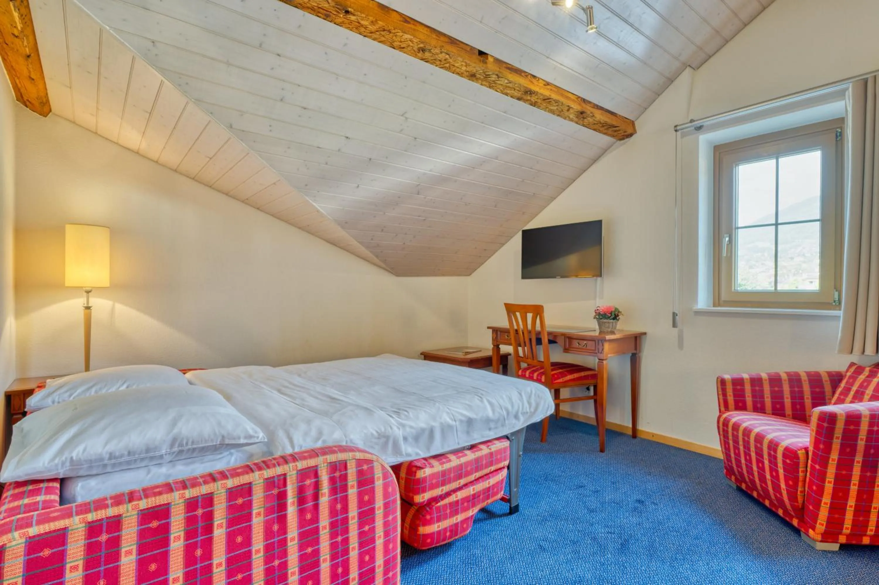 Bed in Hôtel Bon Rivage