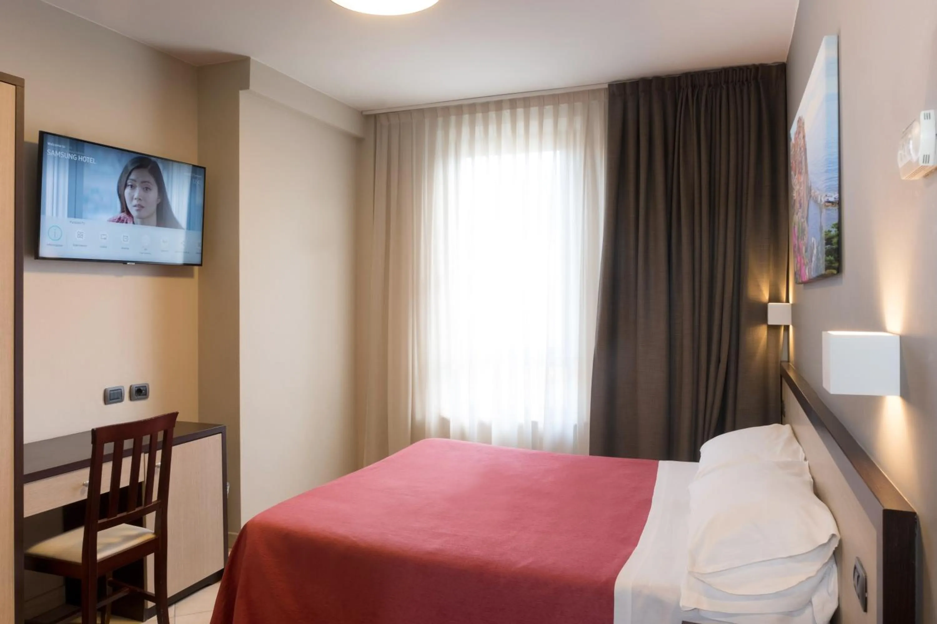 Photo of the whole room, Bed in Hotel Spinelli