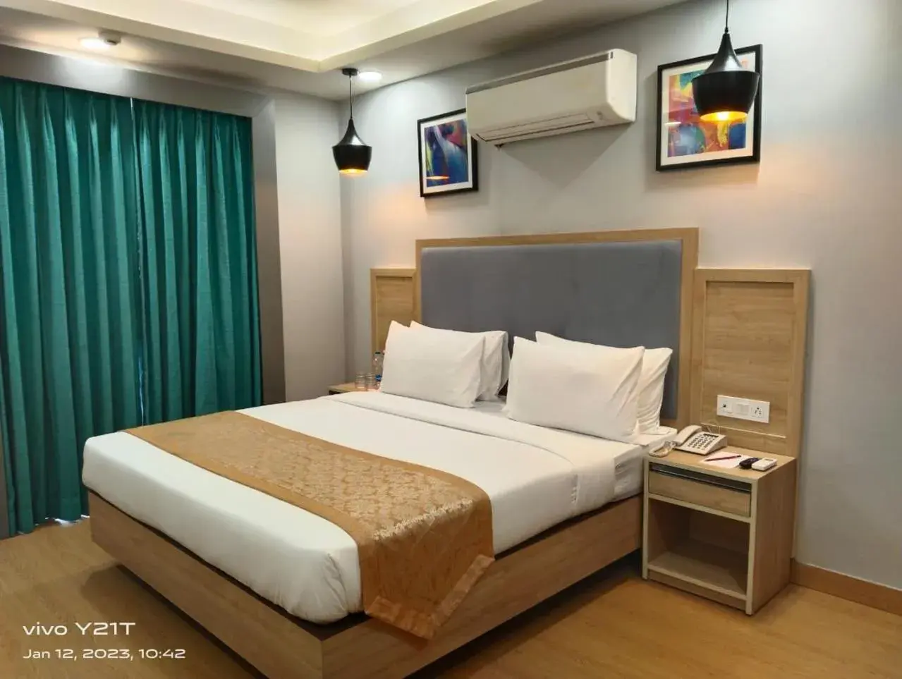 King Room in Inde Hotel Golf Course Extension, Gurgaon King Room in Inde Hotel Golf Course Extension, Gurgaon