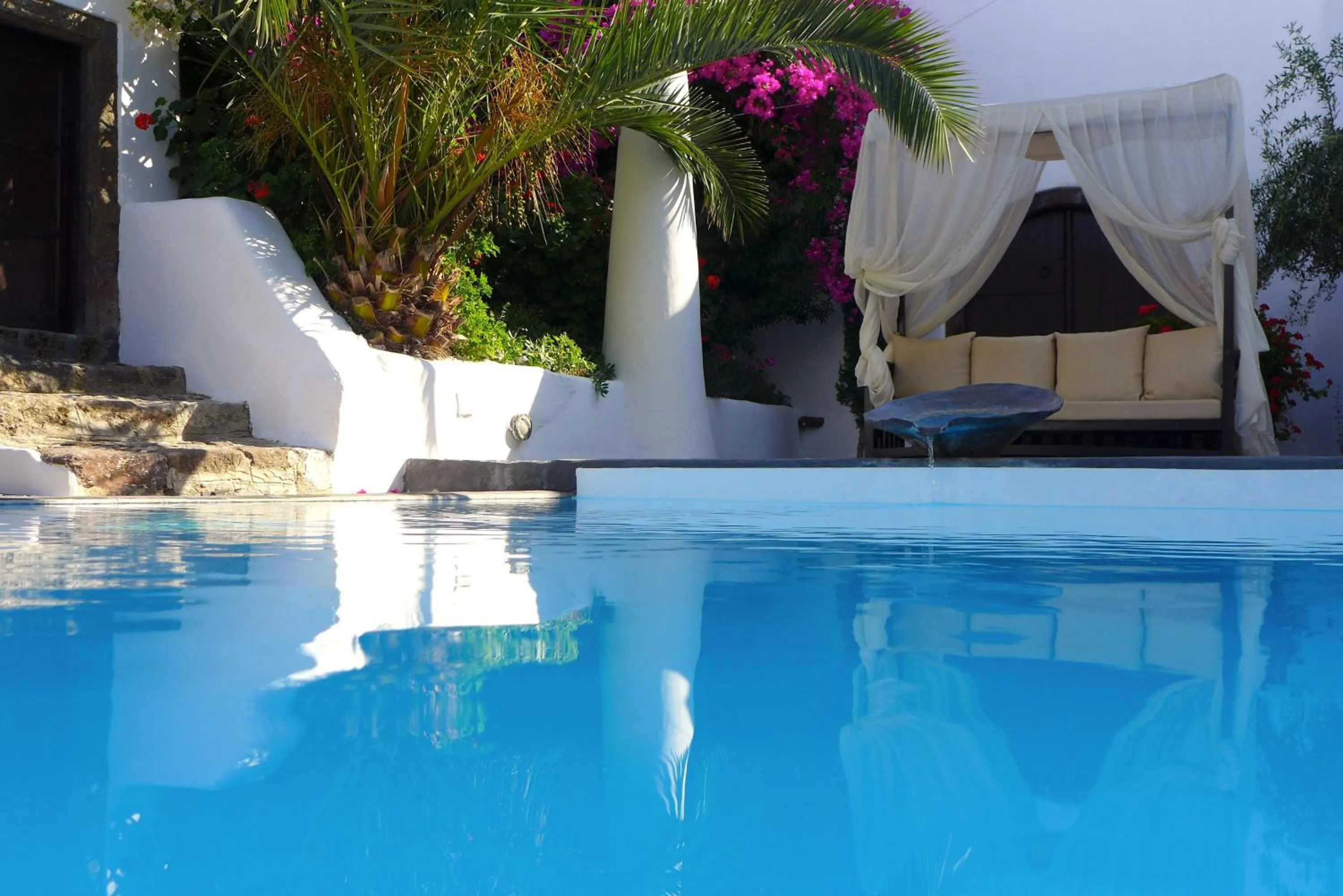 Swimming pool in Santorini Heritage Villas