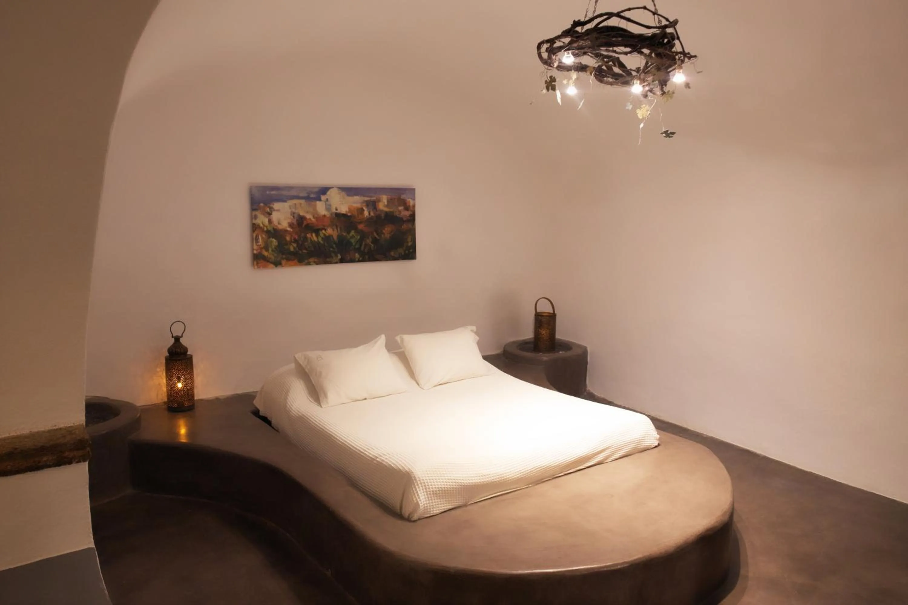 Bedroom, Bed in Santorini Heritage Villas