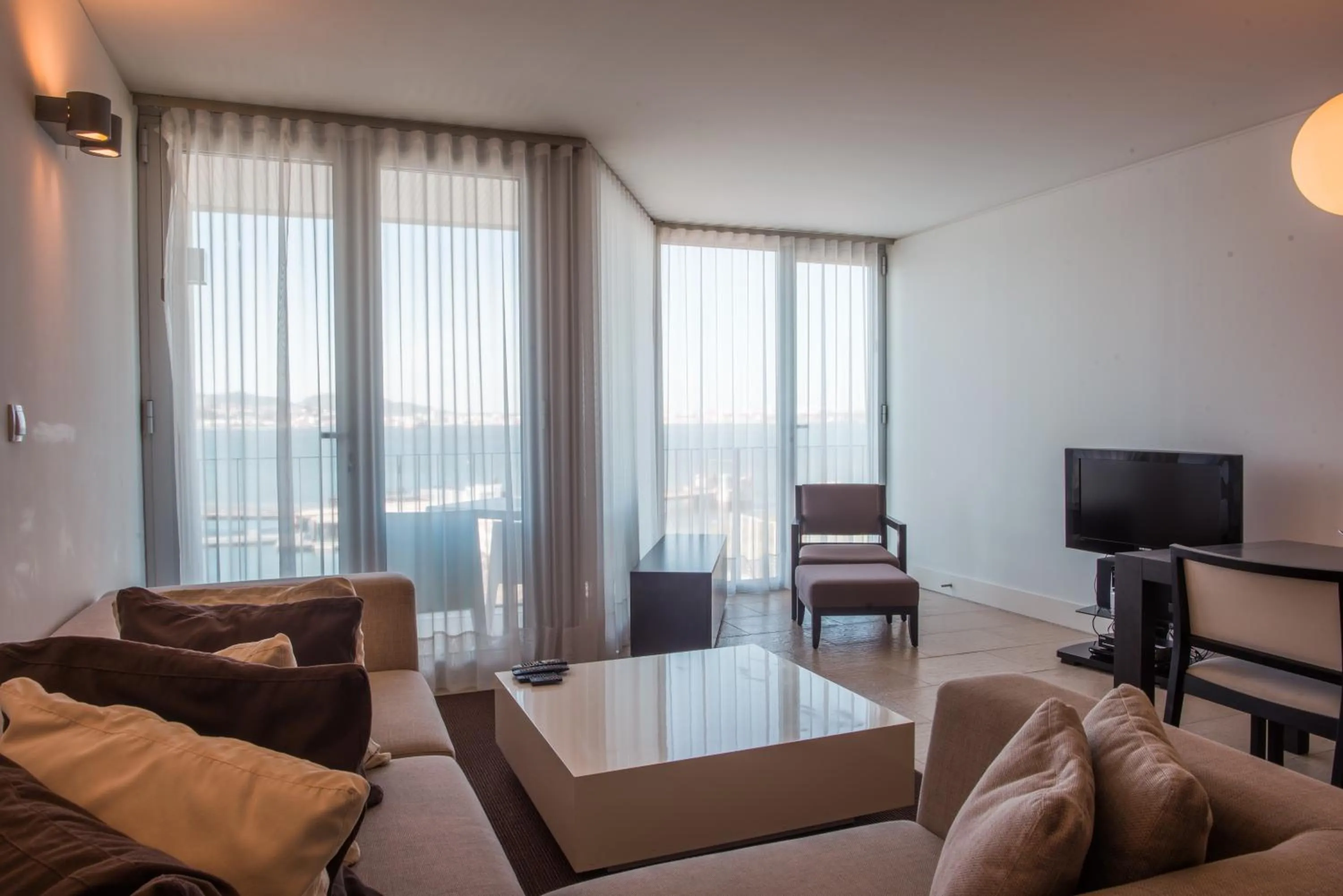 TV and multimedia in Troia Residence by The Editory - Apartamentos Marina