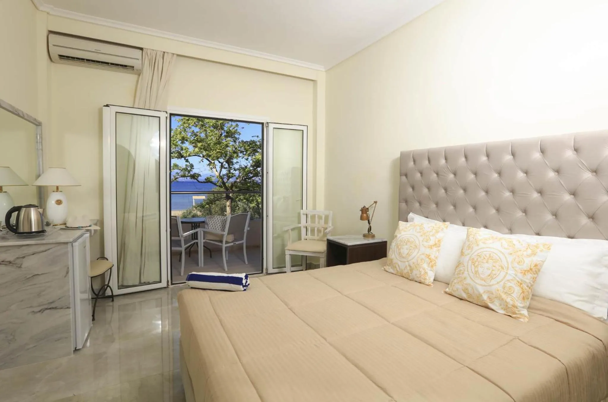 Bedroom, Bed in Cavomarina Beach- Adults Only