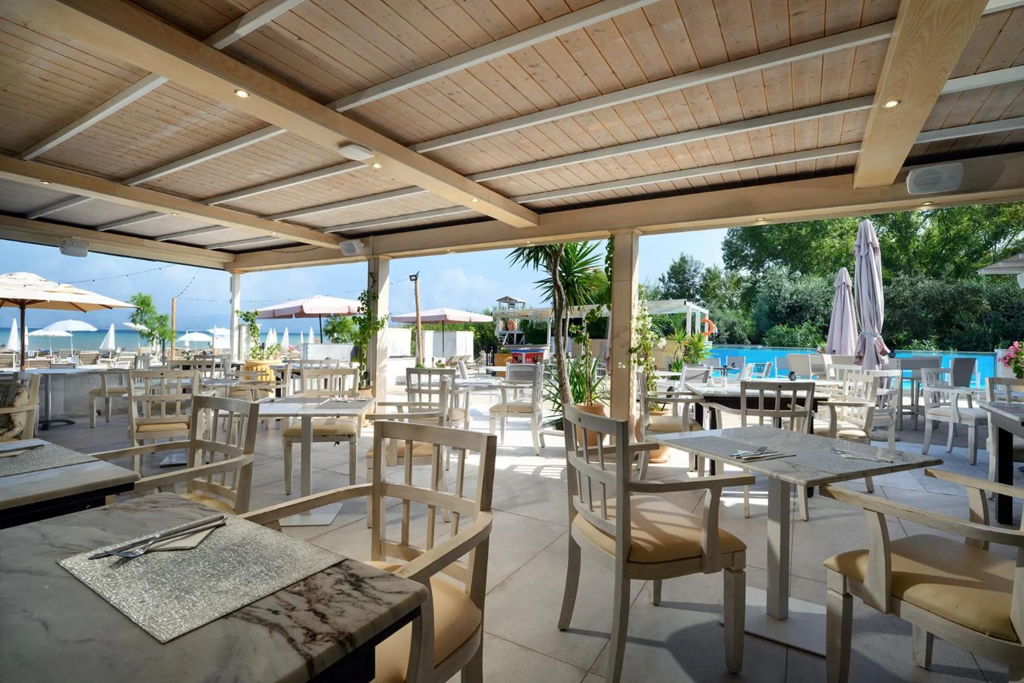 Restaurant/places to eat in Cavomarina Beach- Adults Only