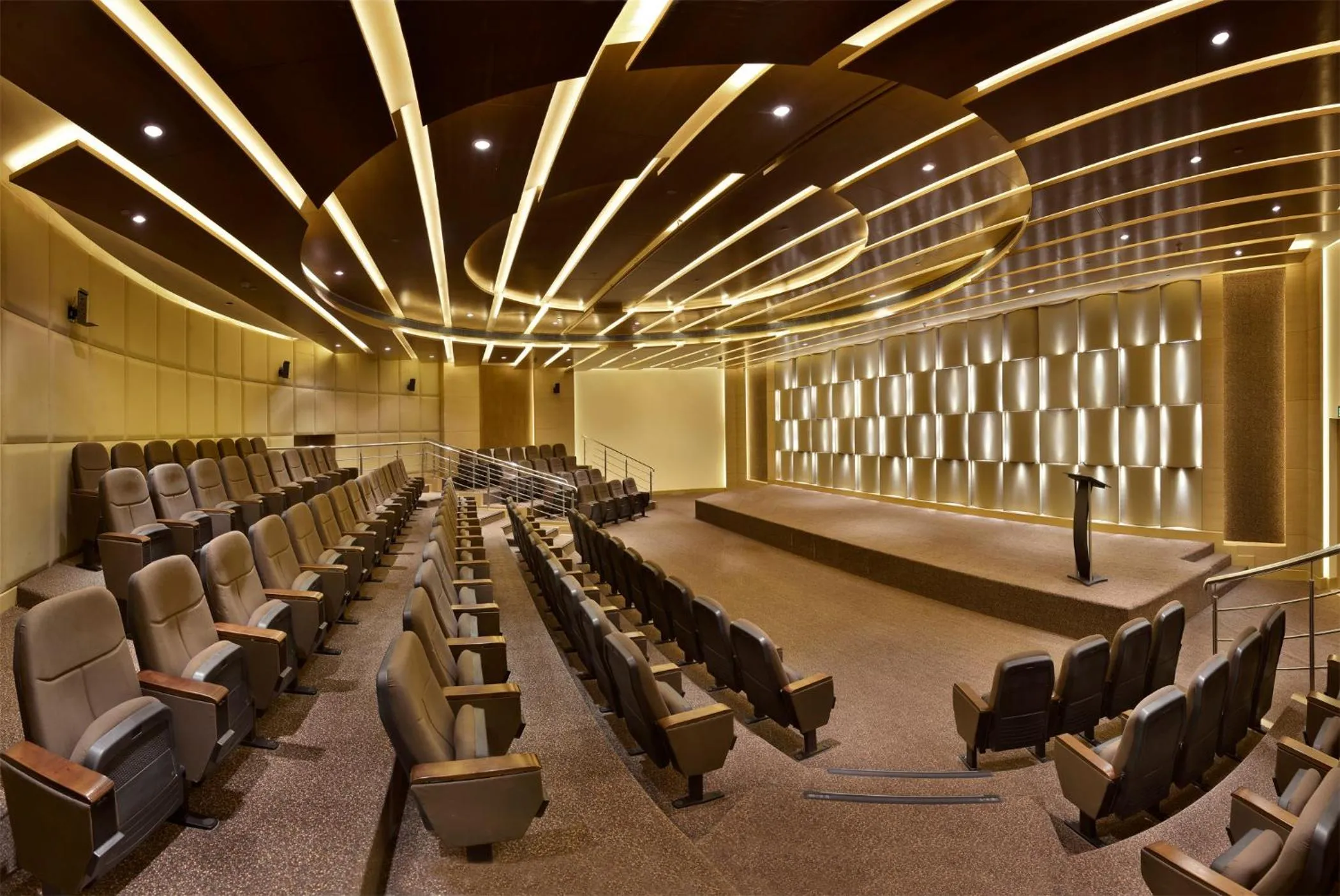 Meeting/conference room in The Lalit Chandigarh