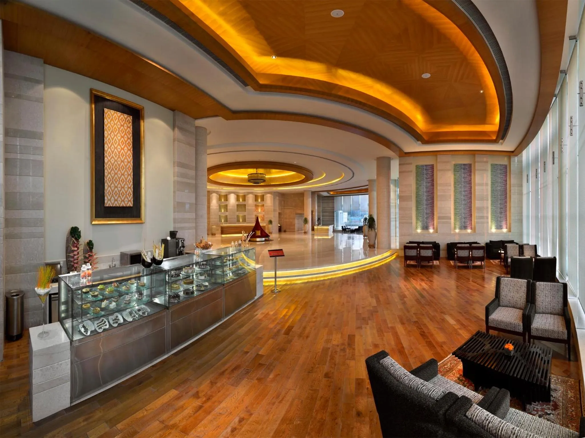 Restaurant/places to eat in The Lalit Chandigarh