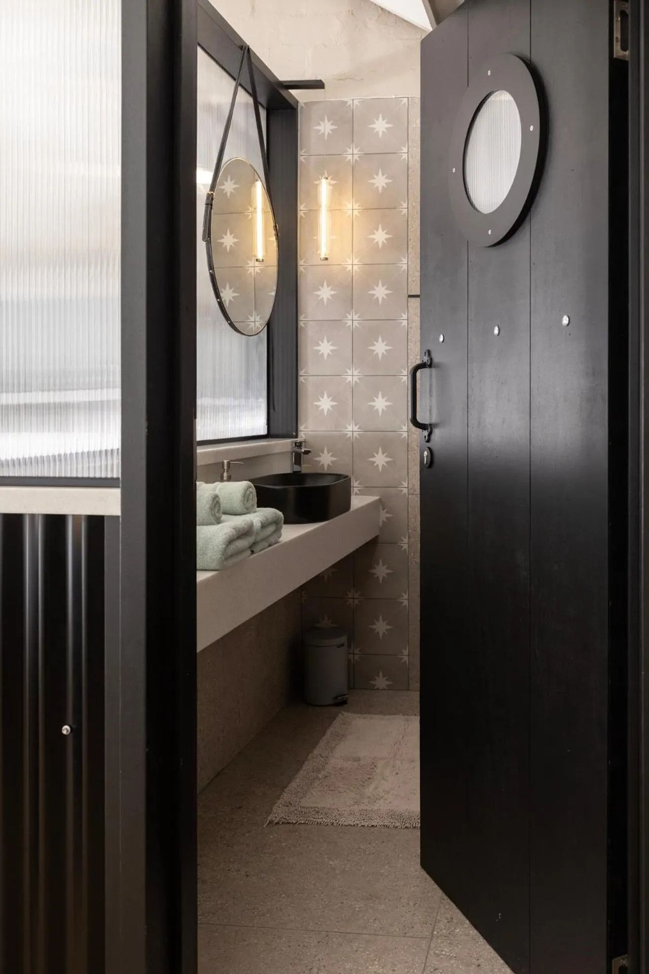 Bathroom in Hornbill House Self Catering Accommodation