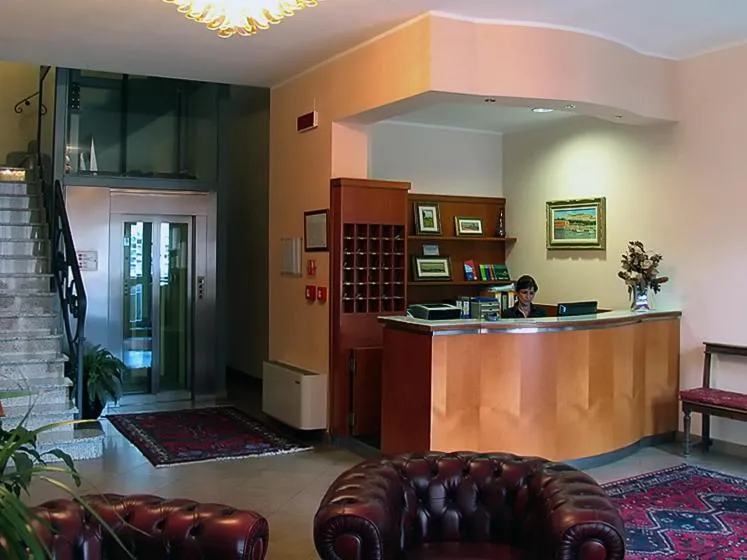 Lobby or reception in Hotel Stazione