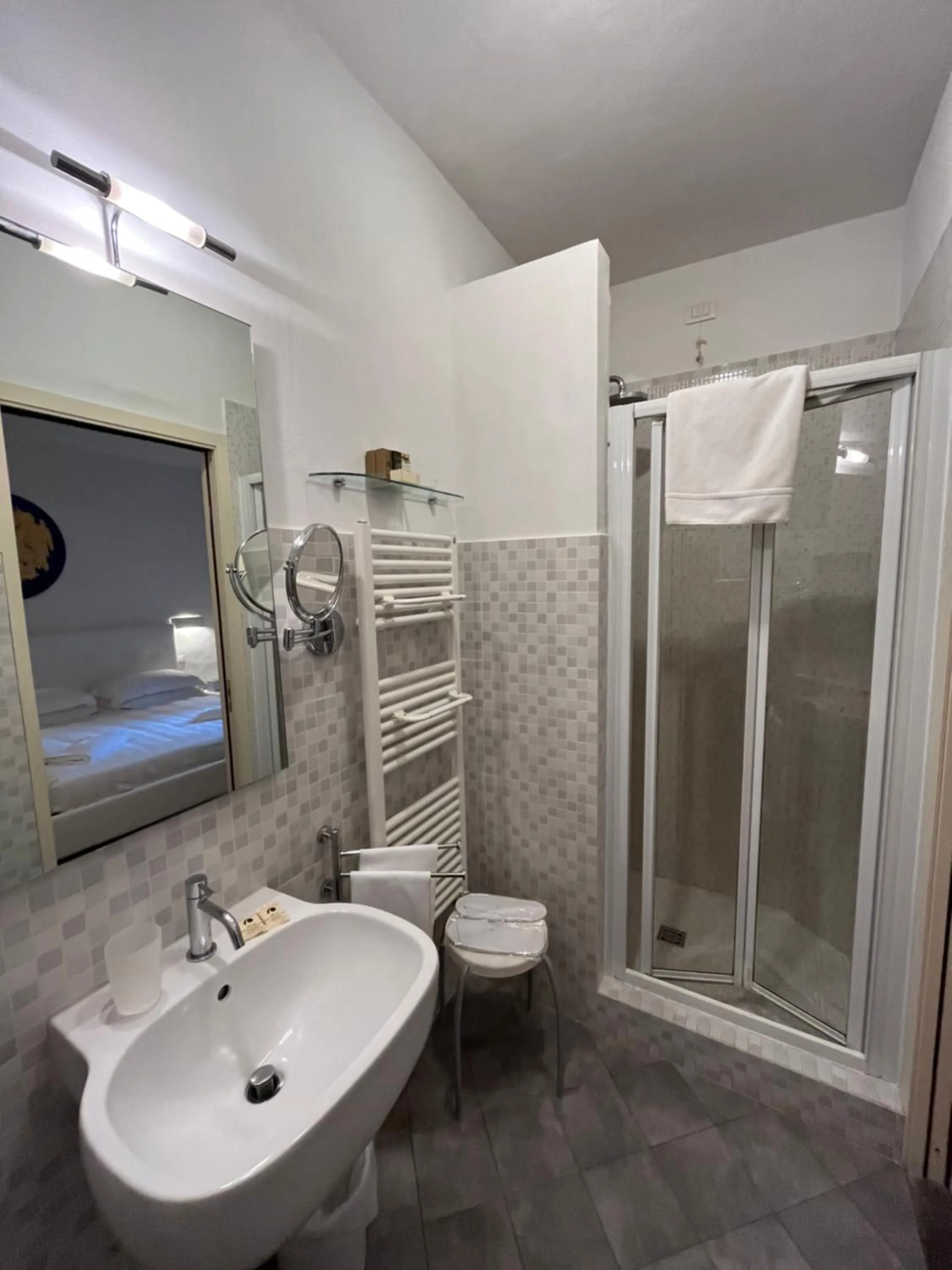 Shower in Villa I Barronci Resort & Spa