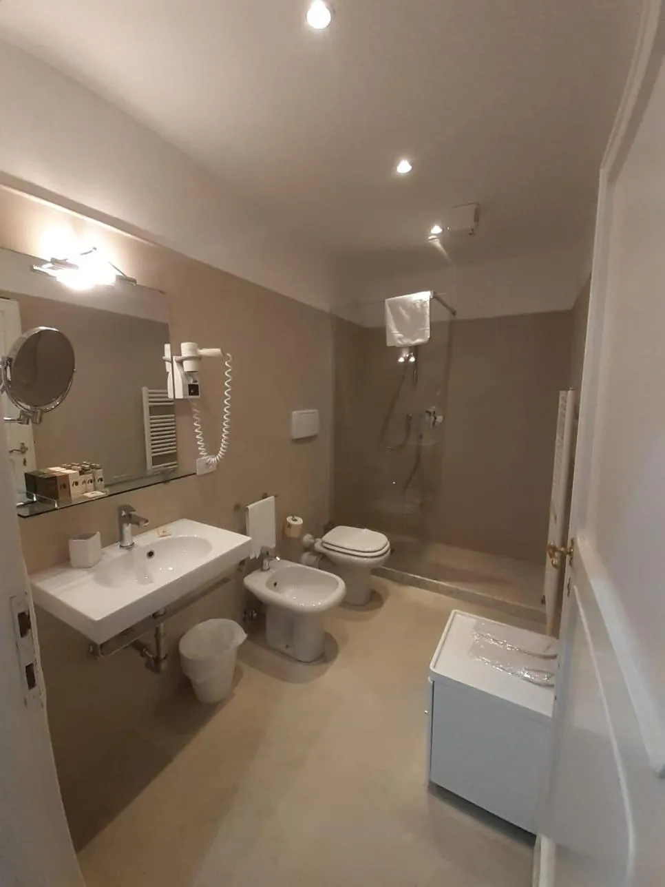 Shower in Villa I Barronci Resort & Spa