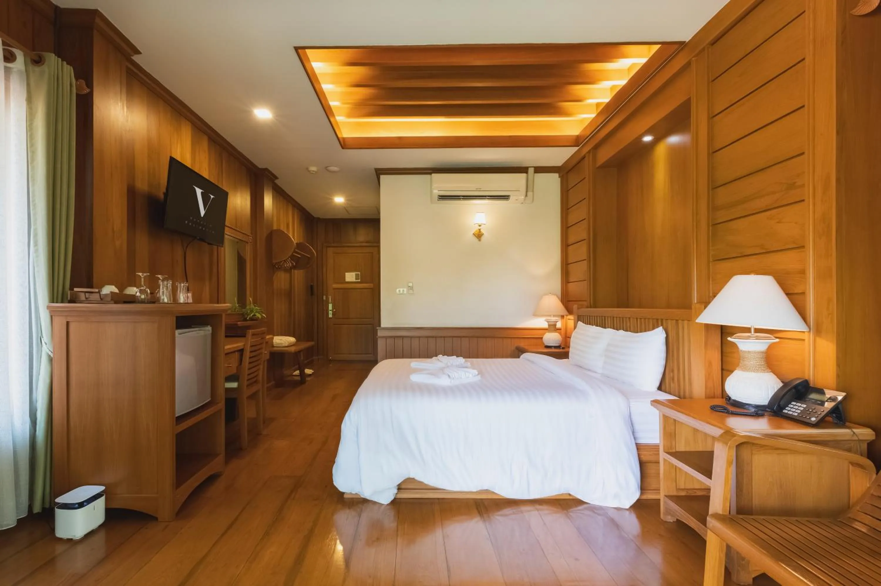 Bedroom, Bed in Vanasin Residence