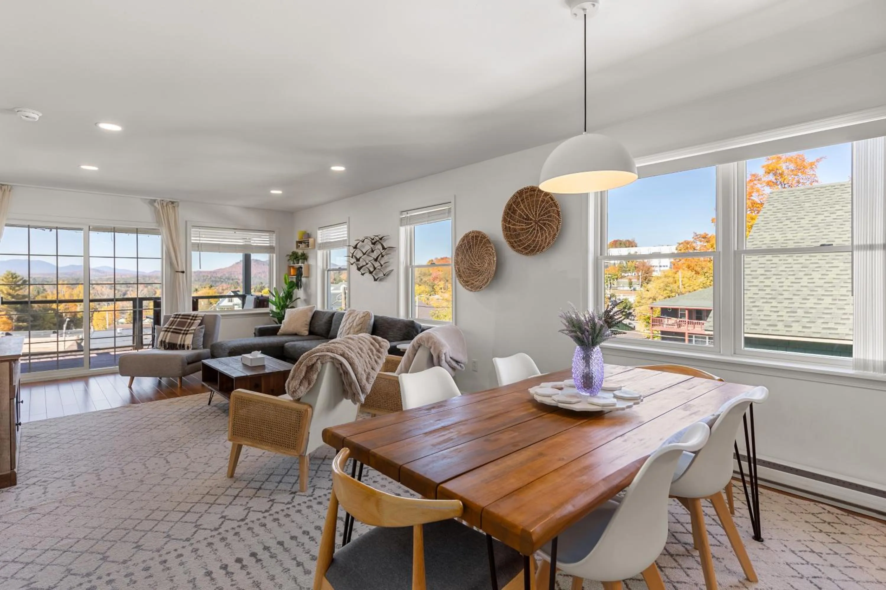 Living room in Amazing Mountain Views Lake Placid & 1980 Olympic Center