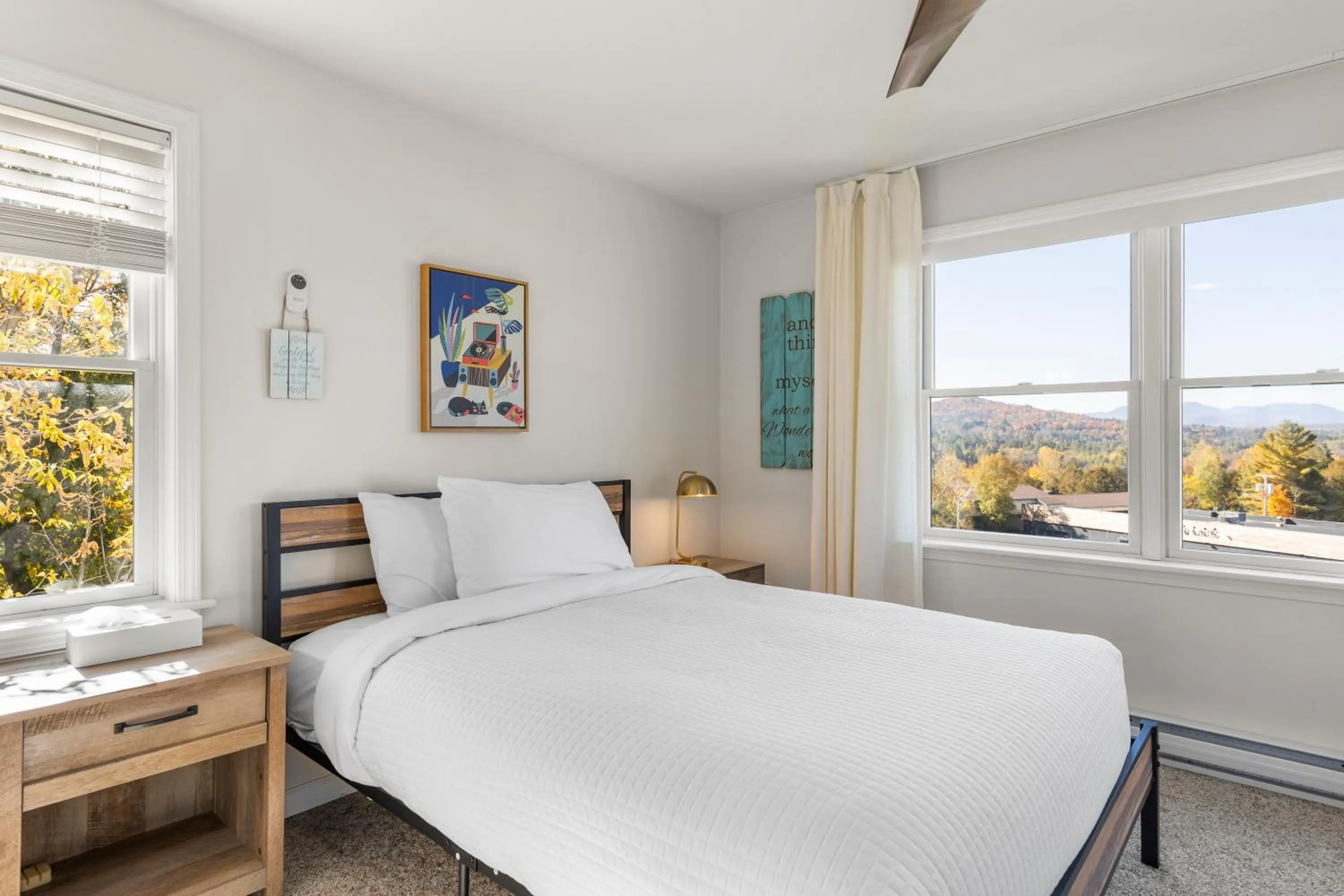 View (from property/room), Bed in Amazing Mountain Views Lake Placid & 1980 Olympic Center