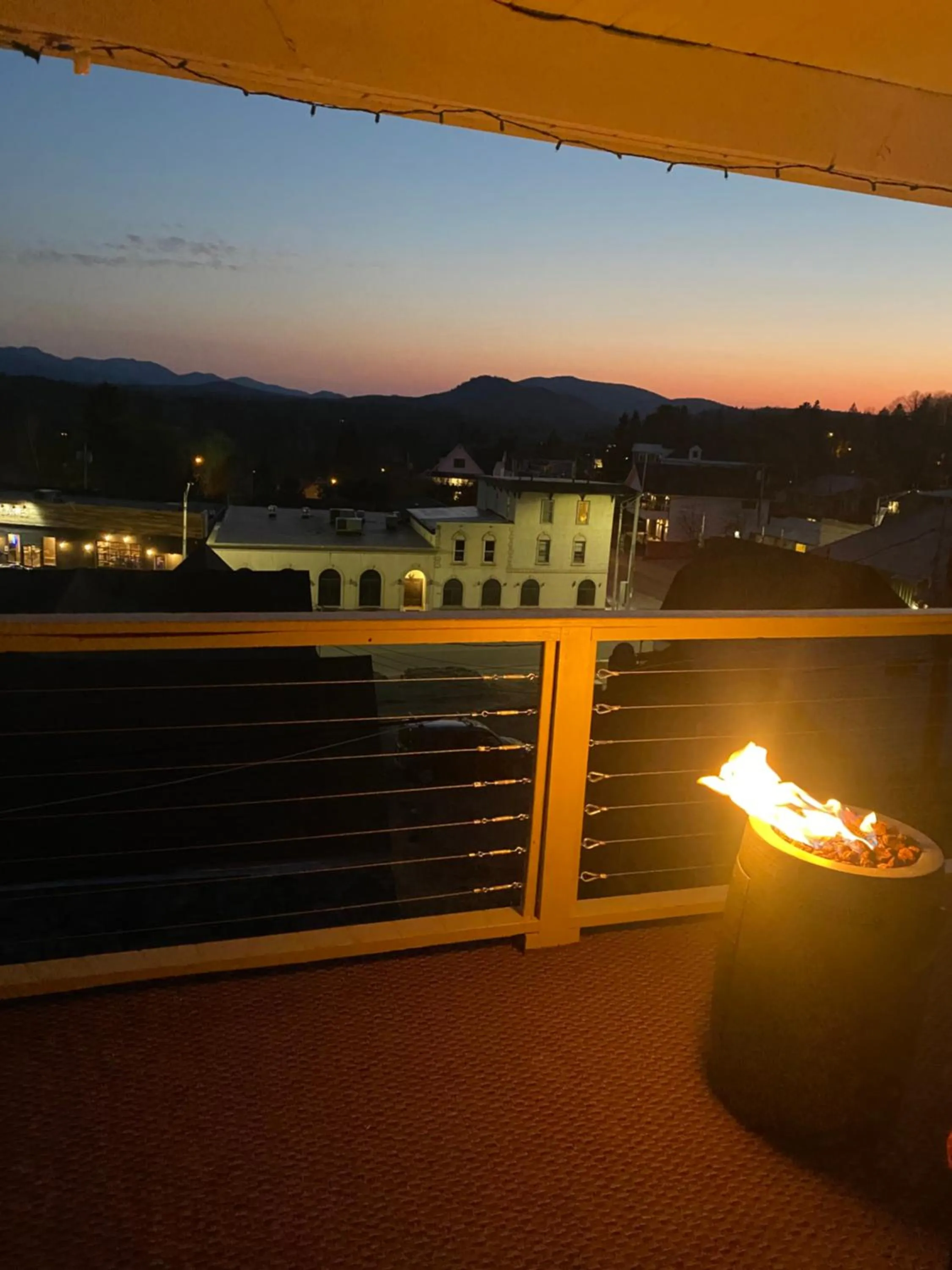 Night in Amazing Mountain Views Lake Placid & 1980 Olympic Center