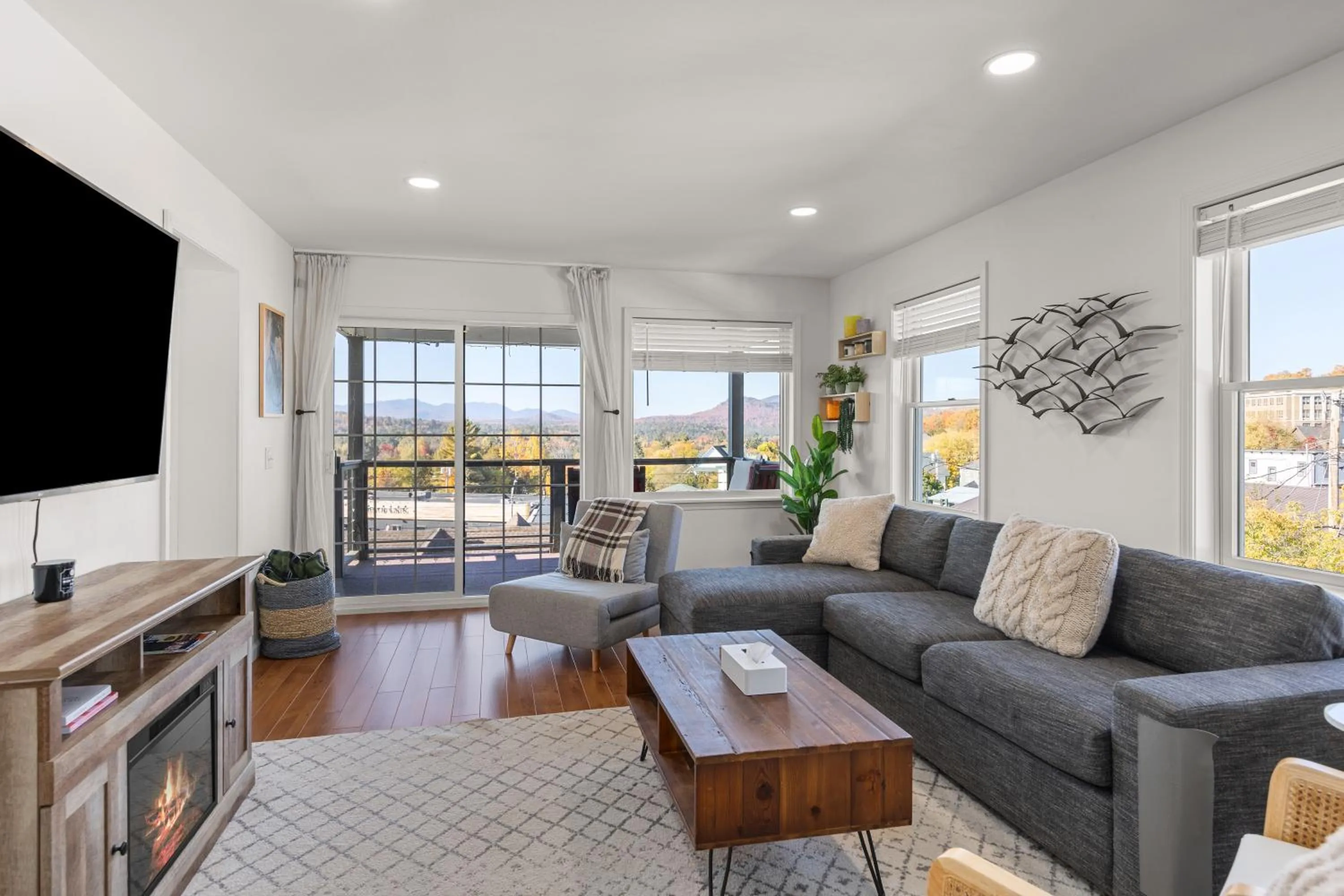 Living room in Amazing Mountain Views Lake Placid & 1980 Olympic Center