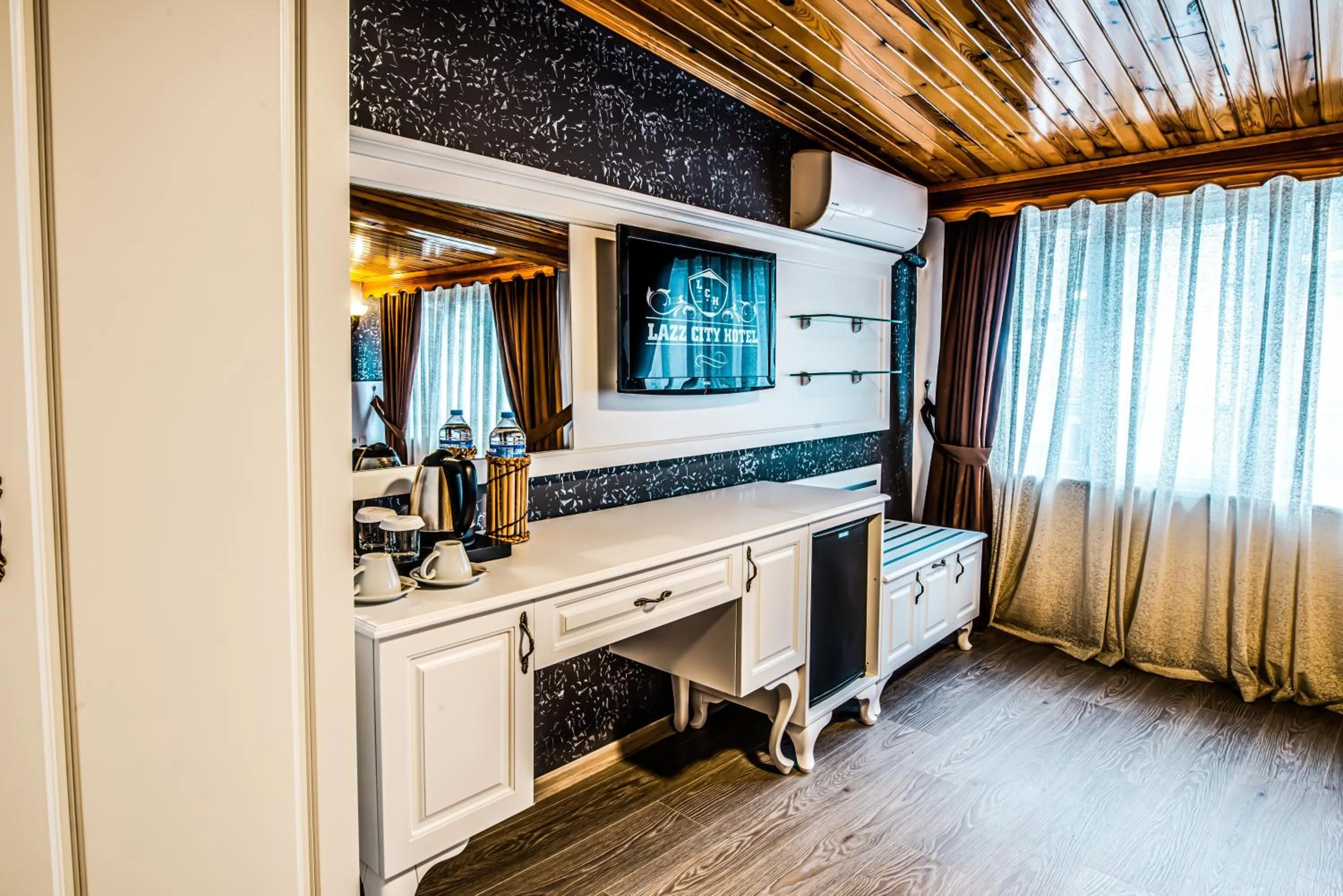 Massage in Lazz City Hotel