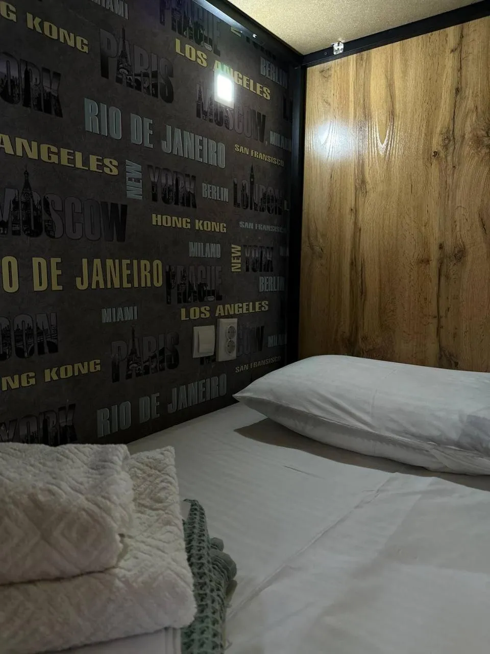 Bed in Safarov's Family Hostel