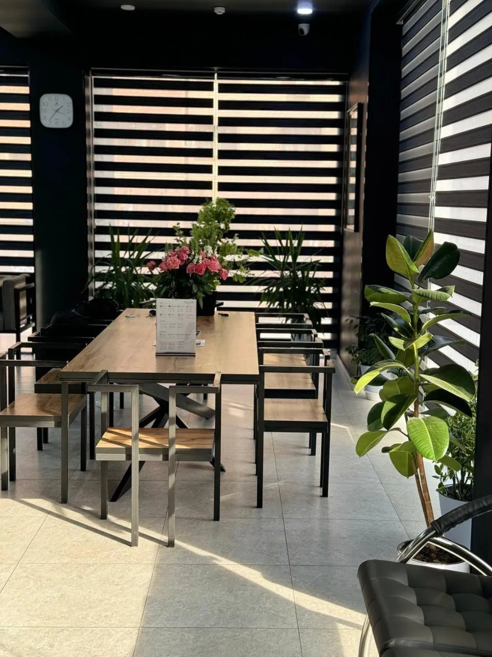 Safarov's Family Hostel